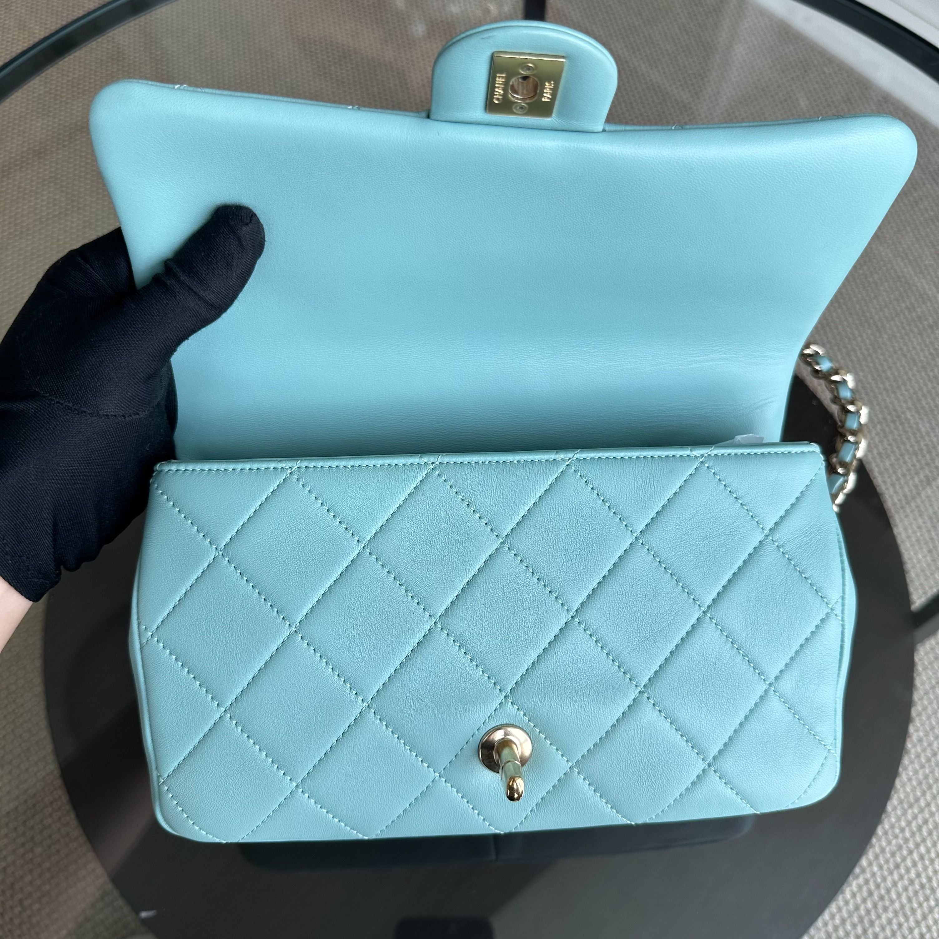 *Like New* Chanel 2020 Elegant Resin Chain Classic Flap Quilted Lambskin Light Blue GHW No 29 - Luxury Evermore