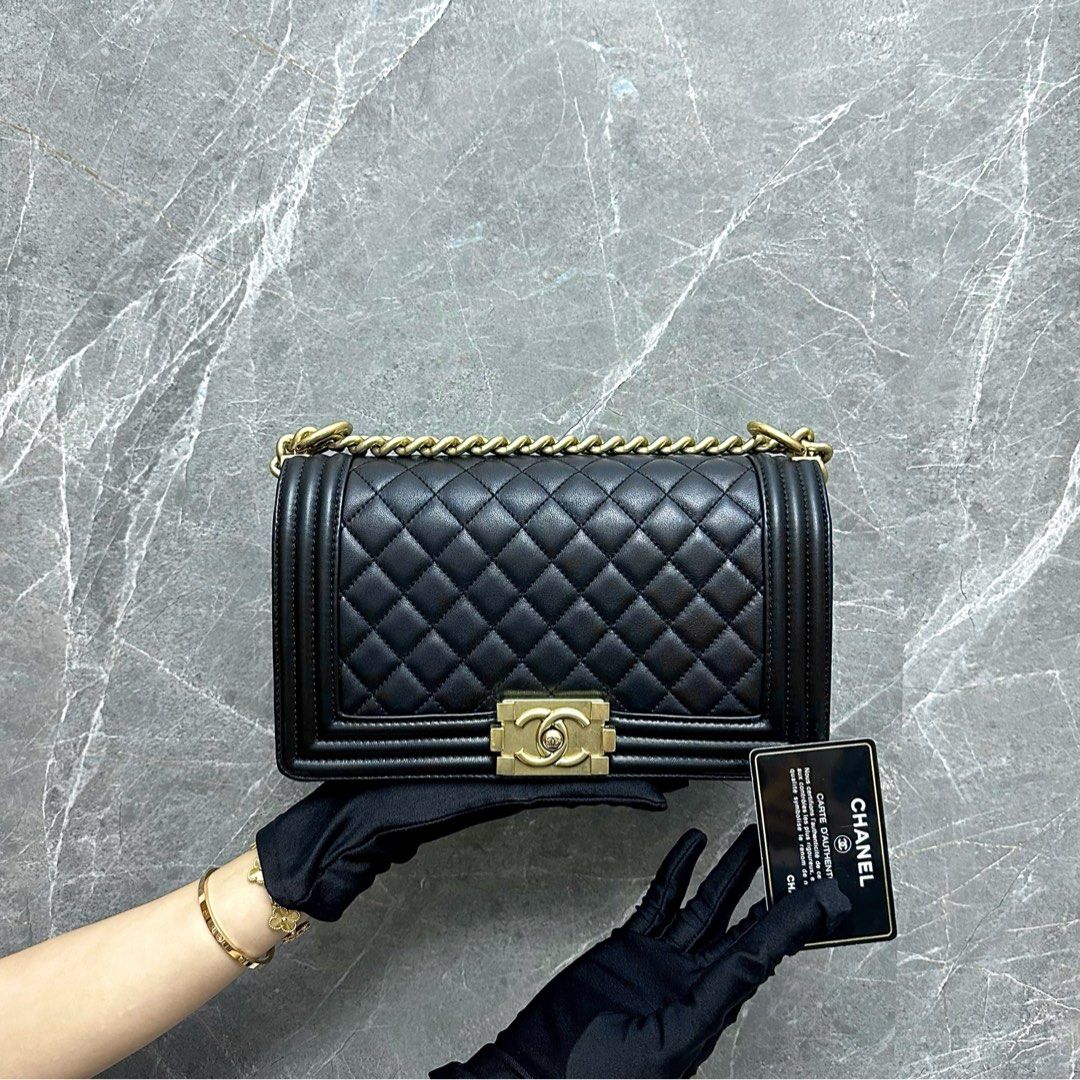 *Like New* Chanel Boy Old Medium 25cm Lambskin Black GHW No 23 - Luxury Evermore