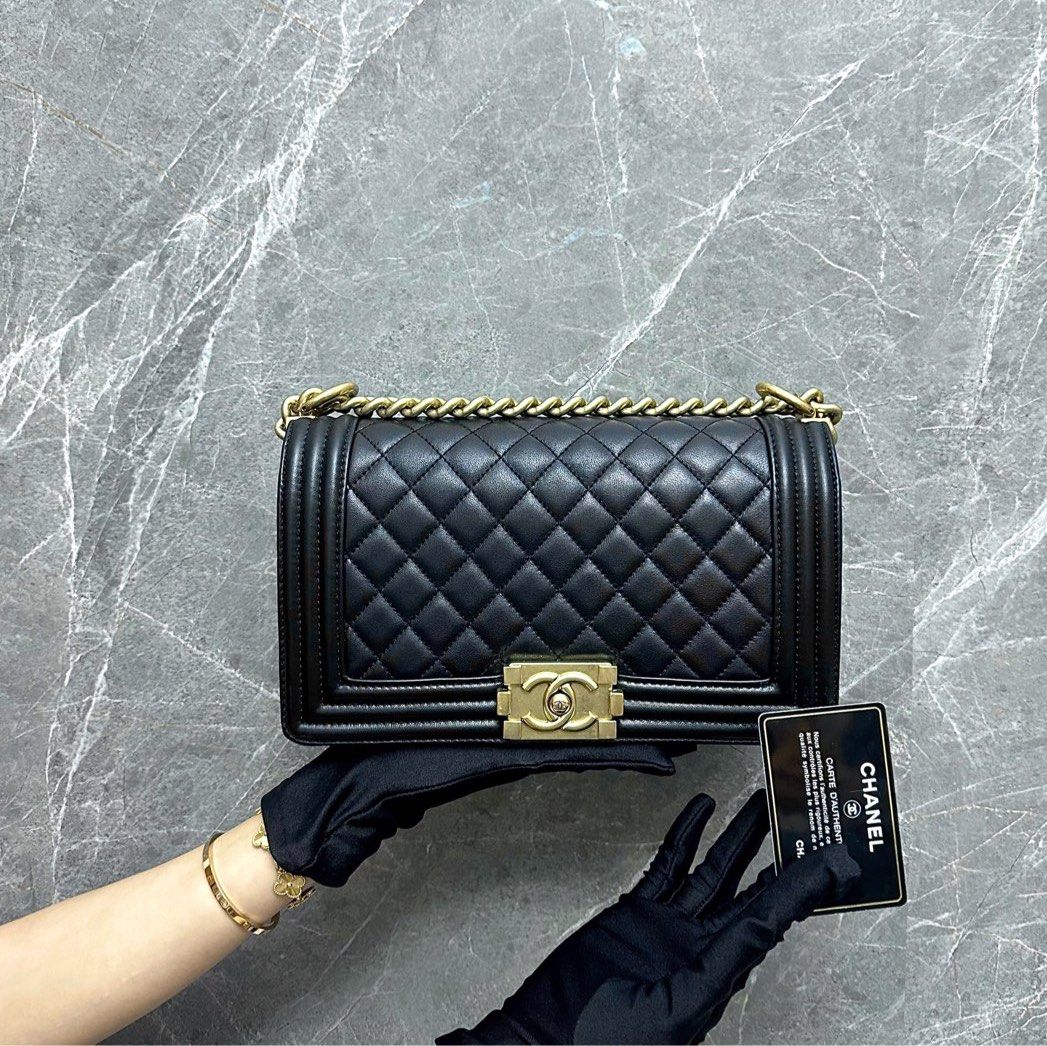 *Like New* Chanel Boy Old Medium Lambskin Black GHW No 23 - Luxury Evermore