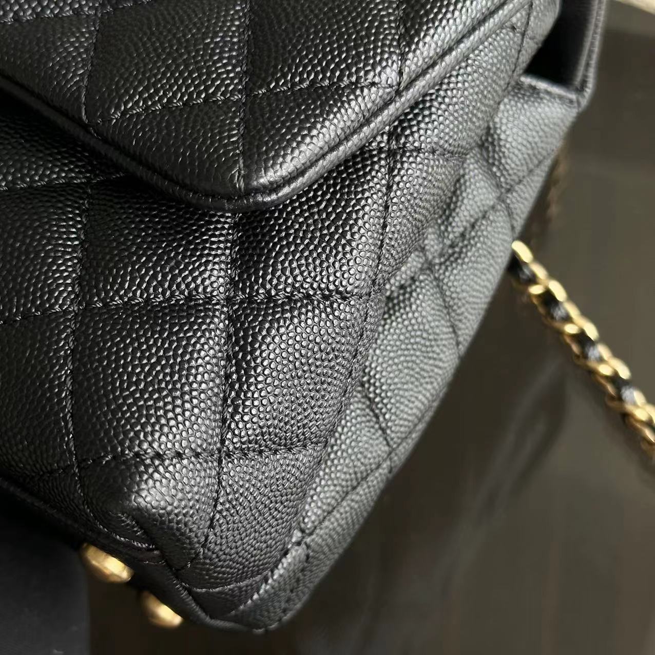 *Like New* Chanel Caviar Coco Handle Small Quilted Calfskin Exotic Handle Black GHW No 26 - Luxury Evermore