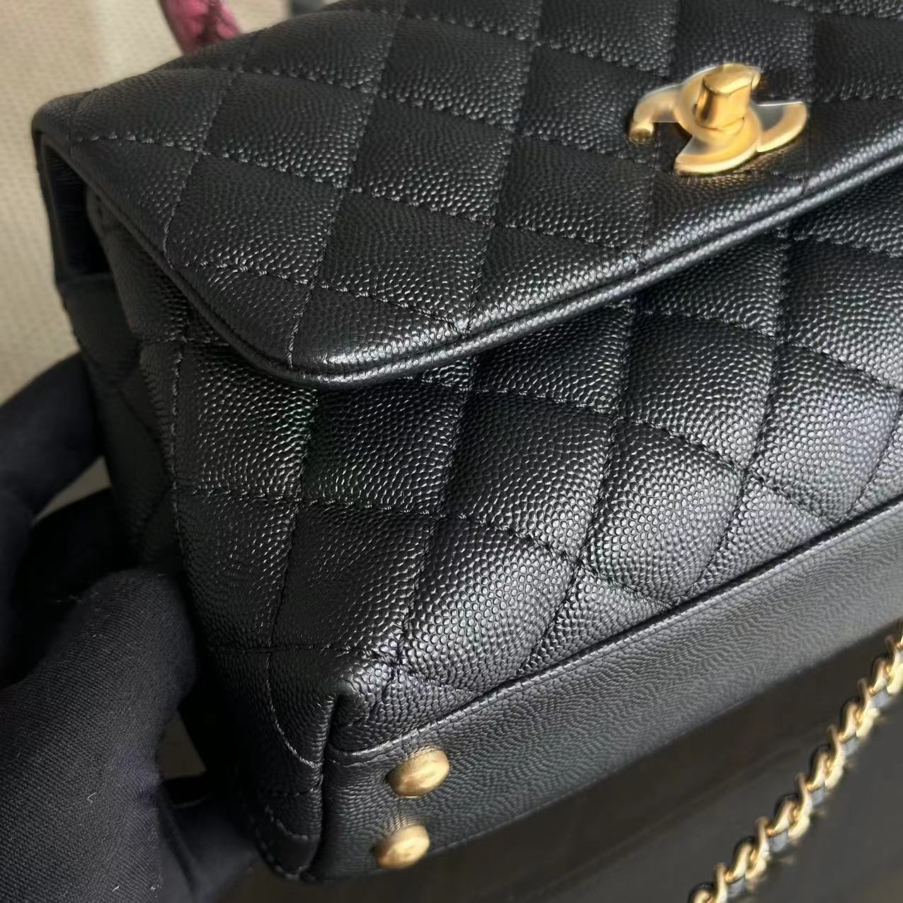 *Like New* Chanel Caviar Coco Handle Small Quilted Calfskin Exotic Handle Black GHW No 26 - Luxury Evermore