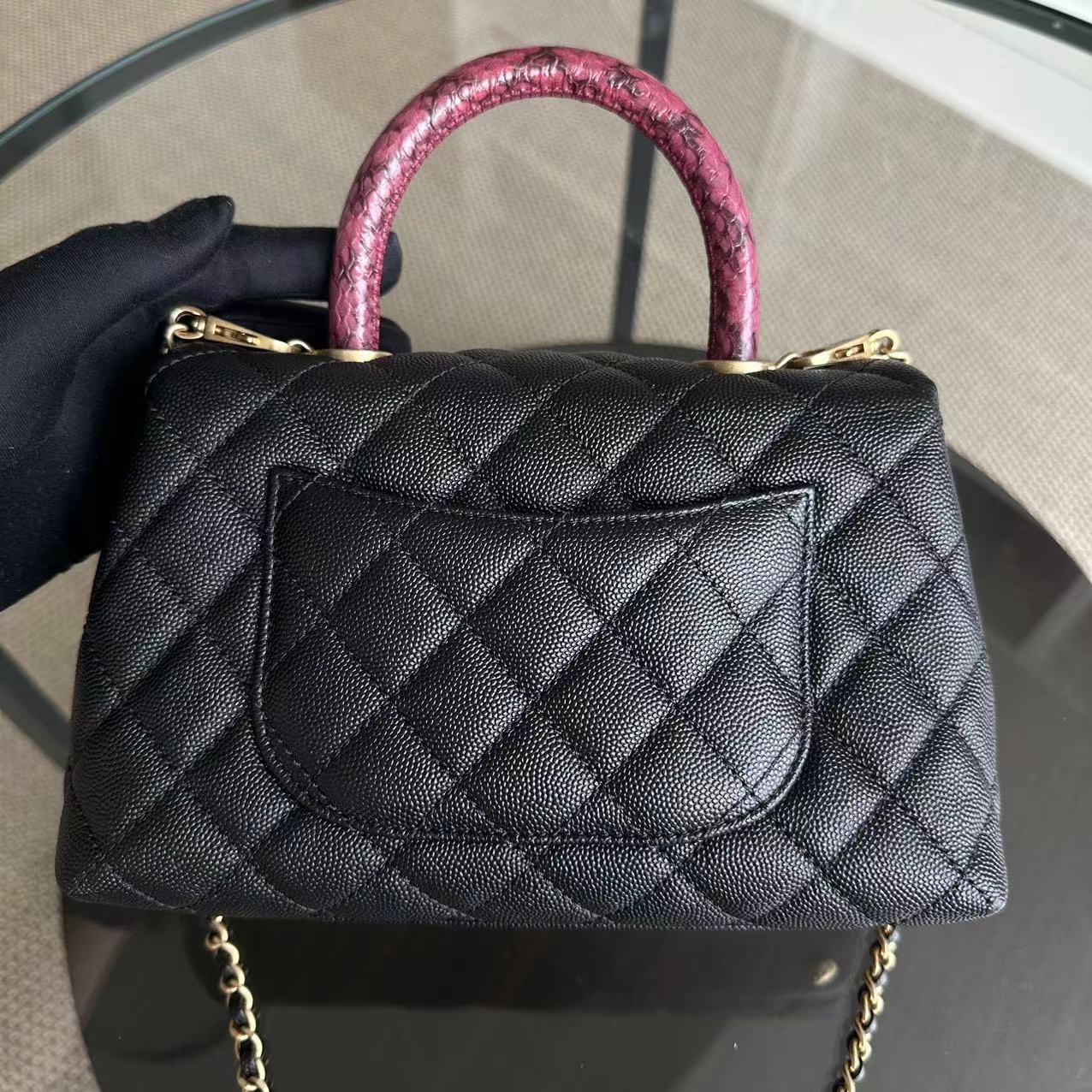 *Like New* Chanel Caviar Coco Handle Small Quilted Calfskin Exotic Handle Black GHW No 26 - Luxury Evermore