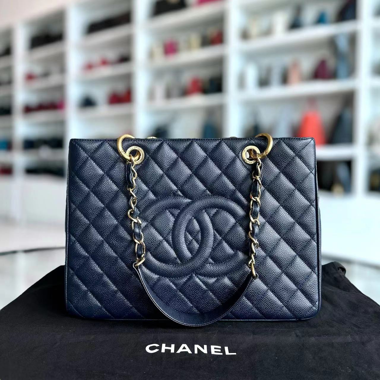 *Like New* Chanel Caviar GST Grand Shopping Tote Quilted Calfskin Dark Navy Blue Golden Hardware Series 19 - Luxury Evermore