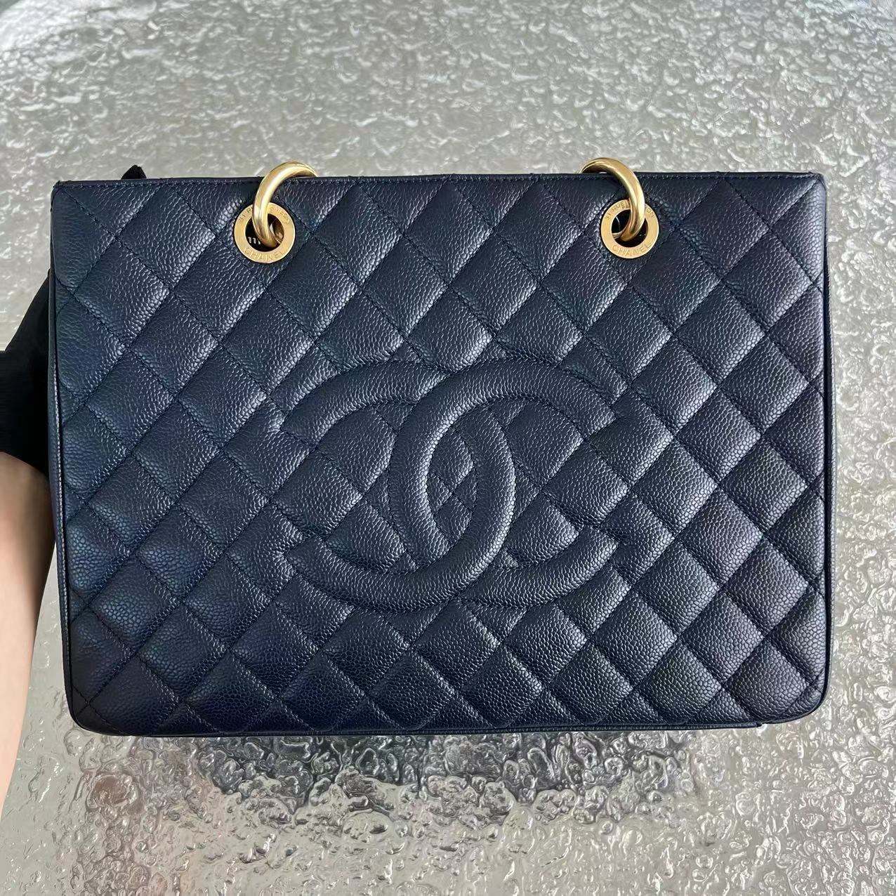 *Like New* Chanel Caviar GST Grand Shopping Tote Quilted Calfskin Dark Navy Blue Golden Hardware Series 19 - Luxury Evermore