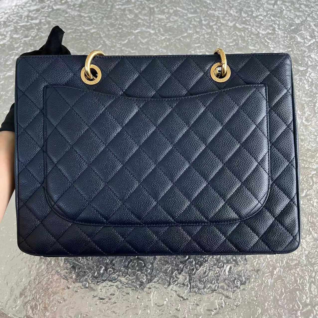 *Like New* Chanel Caviar GST Grand Shopping Tote Quilted Calfskin Dark Navy Blue Golden Hardware Series 19 - Luxury Evermore