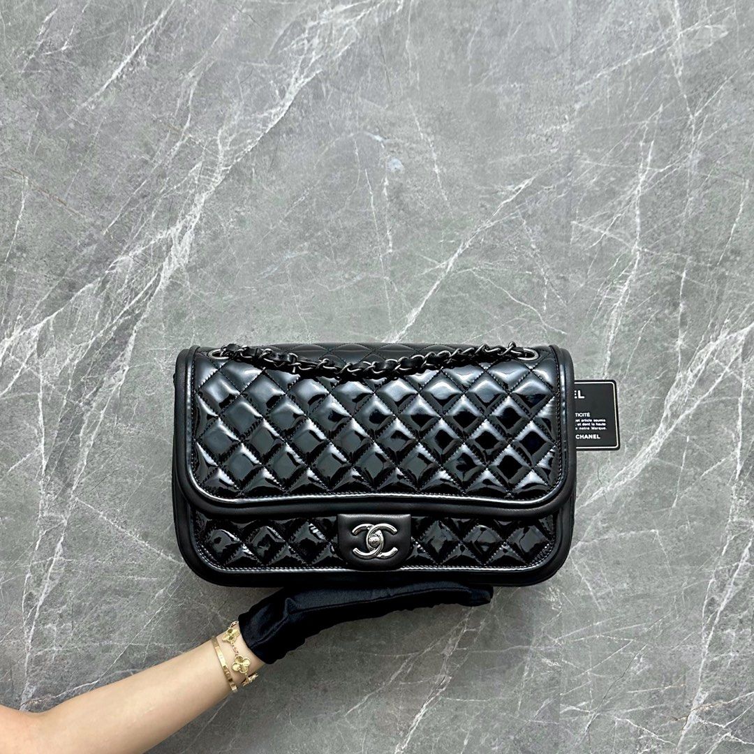 *Like New* Chanel Classic Twist Timeless Jumbo Patent with Lambskin Black No 18 - Luxury Evermore