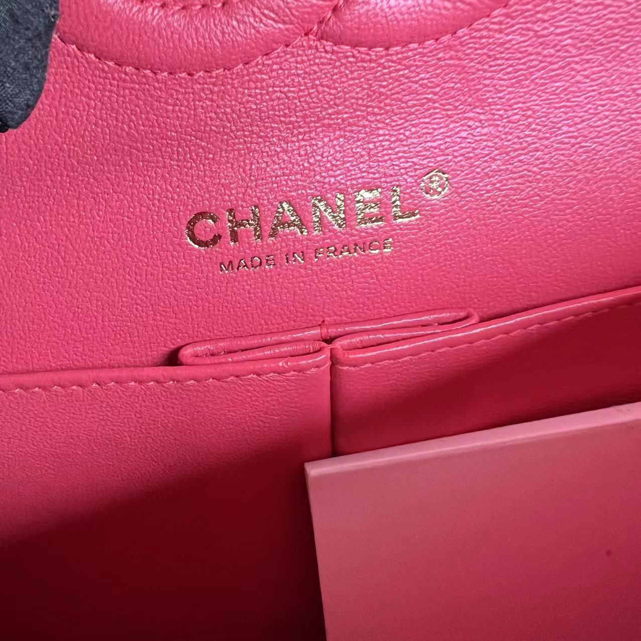 *Like New* Chanel Medium Classic Flap Chevron Lambskin Coral Pink Golden Hardware Series 24 - Luxury Evermore