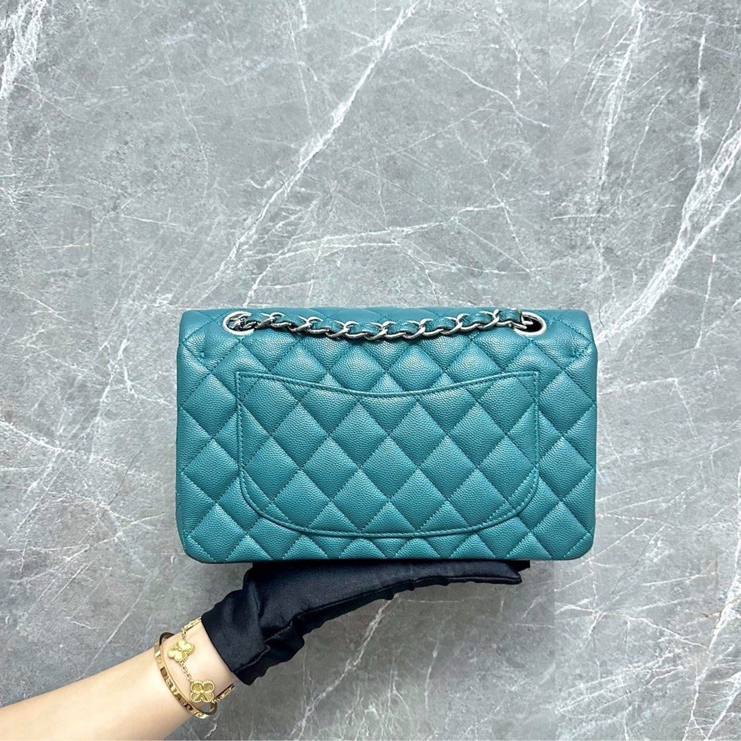 *Like New* Chanel Small Classic Flap Caviar Green SHW No 24 - Luxury Evermore