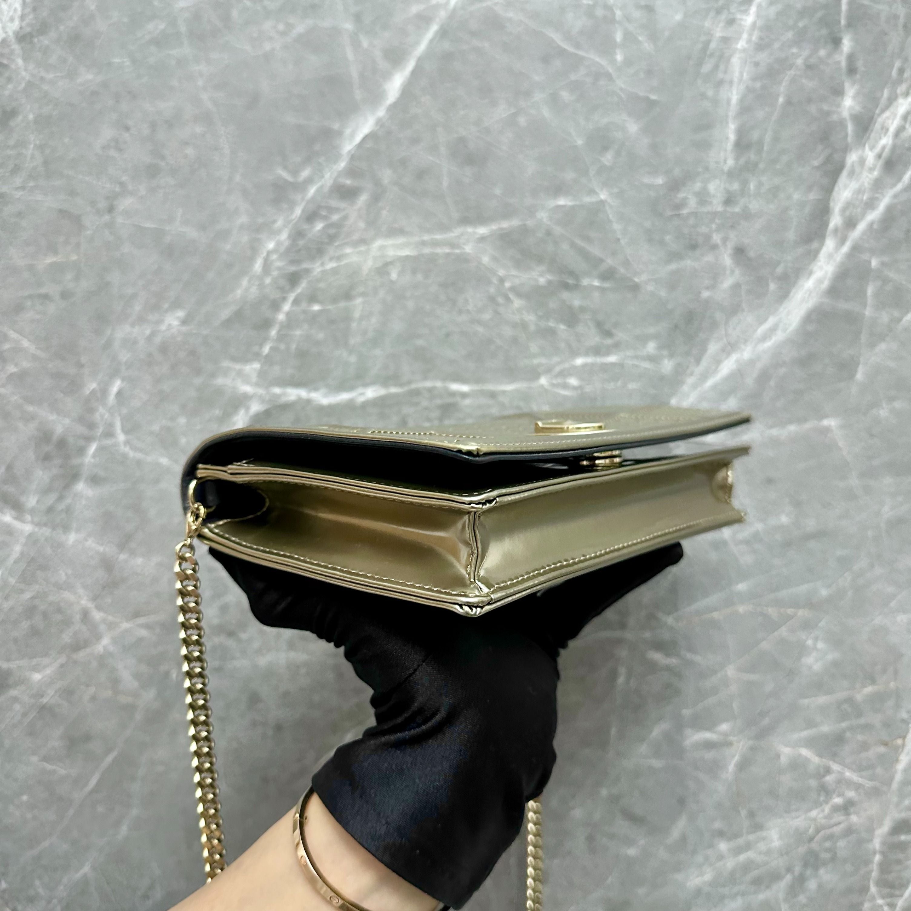 *Like New* Dior Diorama WOC Wallet On Chain Gold GHW - Luxury Evermore