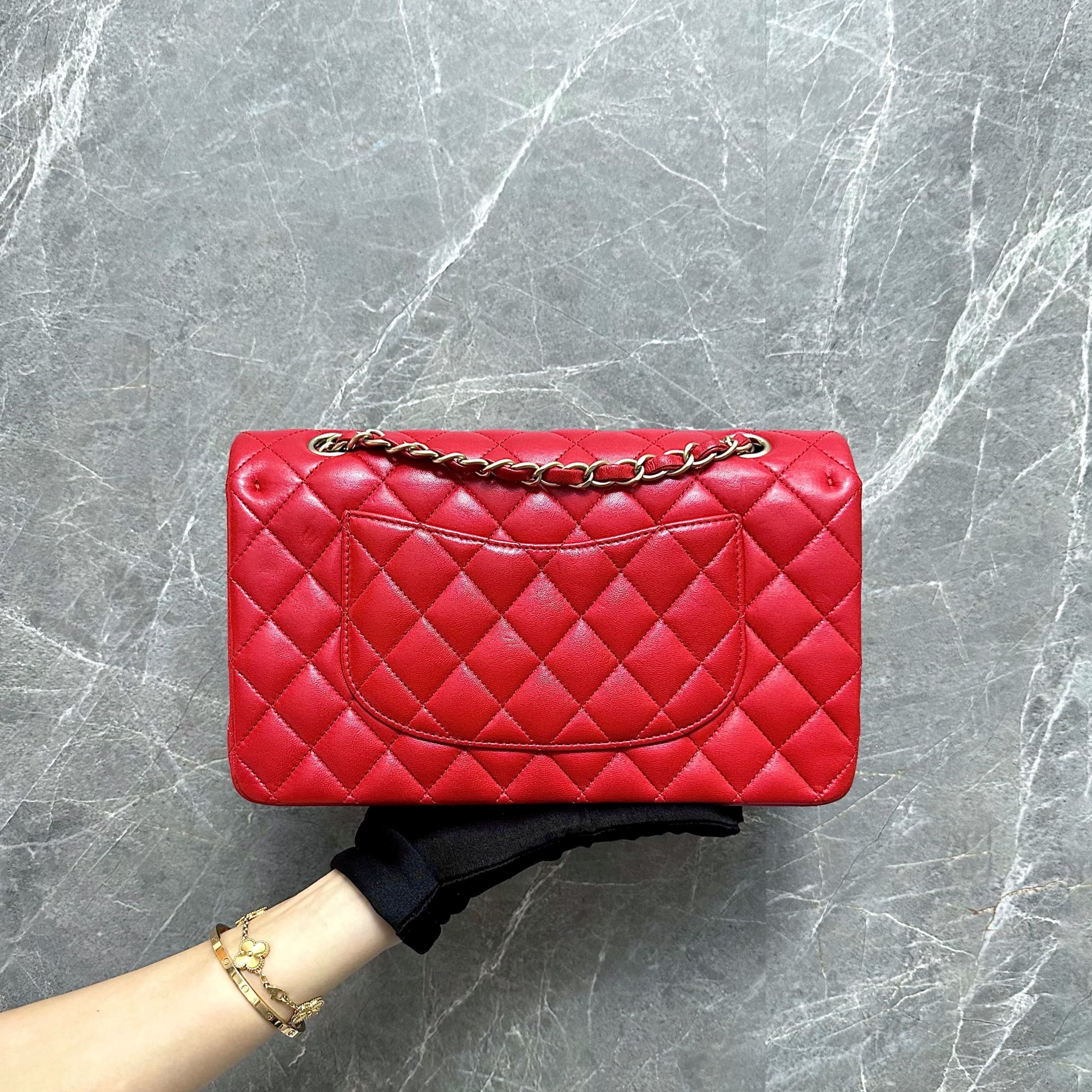 *Like New Full Set* Chanel Medium Classic Flap Lambskin Red GHW No 18 - Luxury Evermore