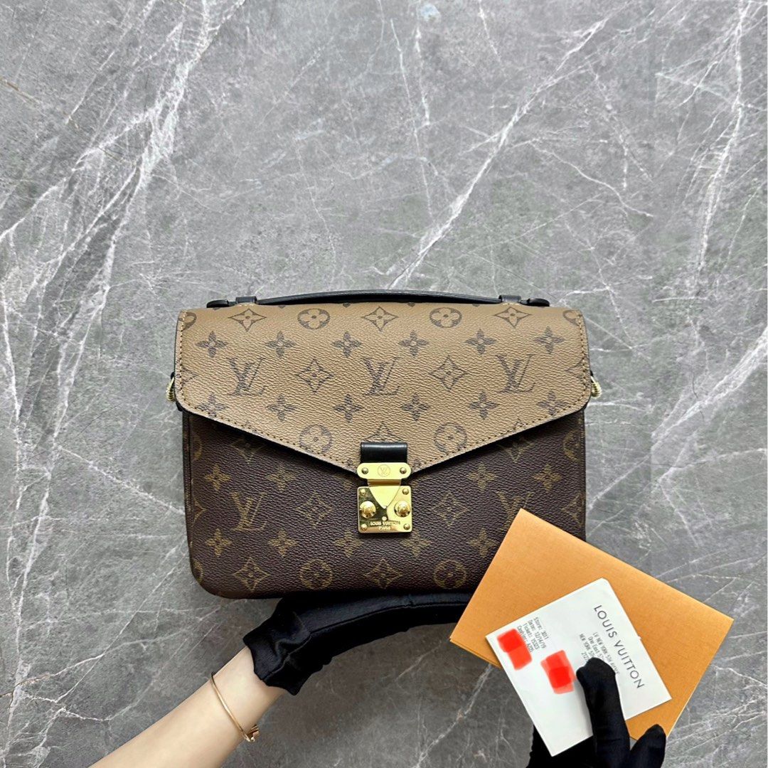 *Like New Full Set* LV Pochette Metis Reverse Monogram - Luxury Evermore