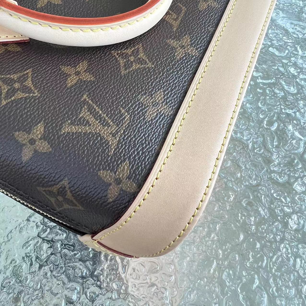 *Like New* LV Alma BB Monogram Canvas Leather 23CM Louis Vuitton - Luxury Evermore