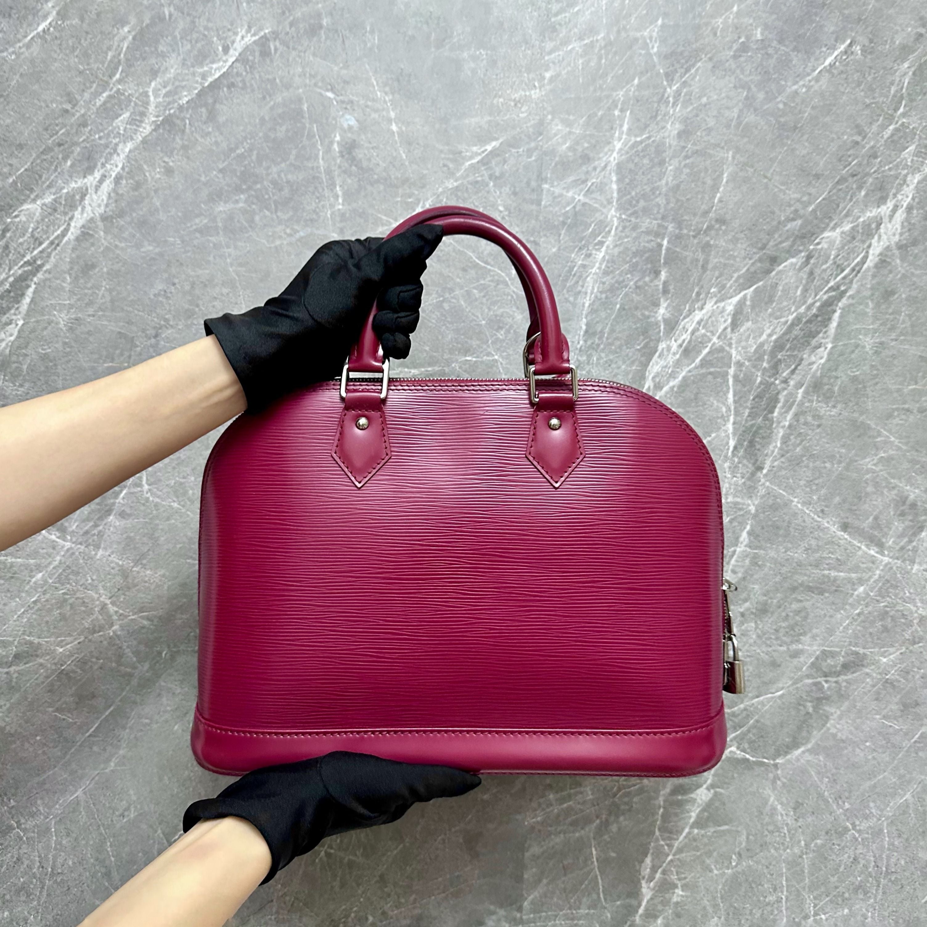 *Like New* LV Alma PM EPI Leather Burgundy SHW - Luxury Evermore