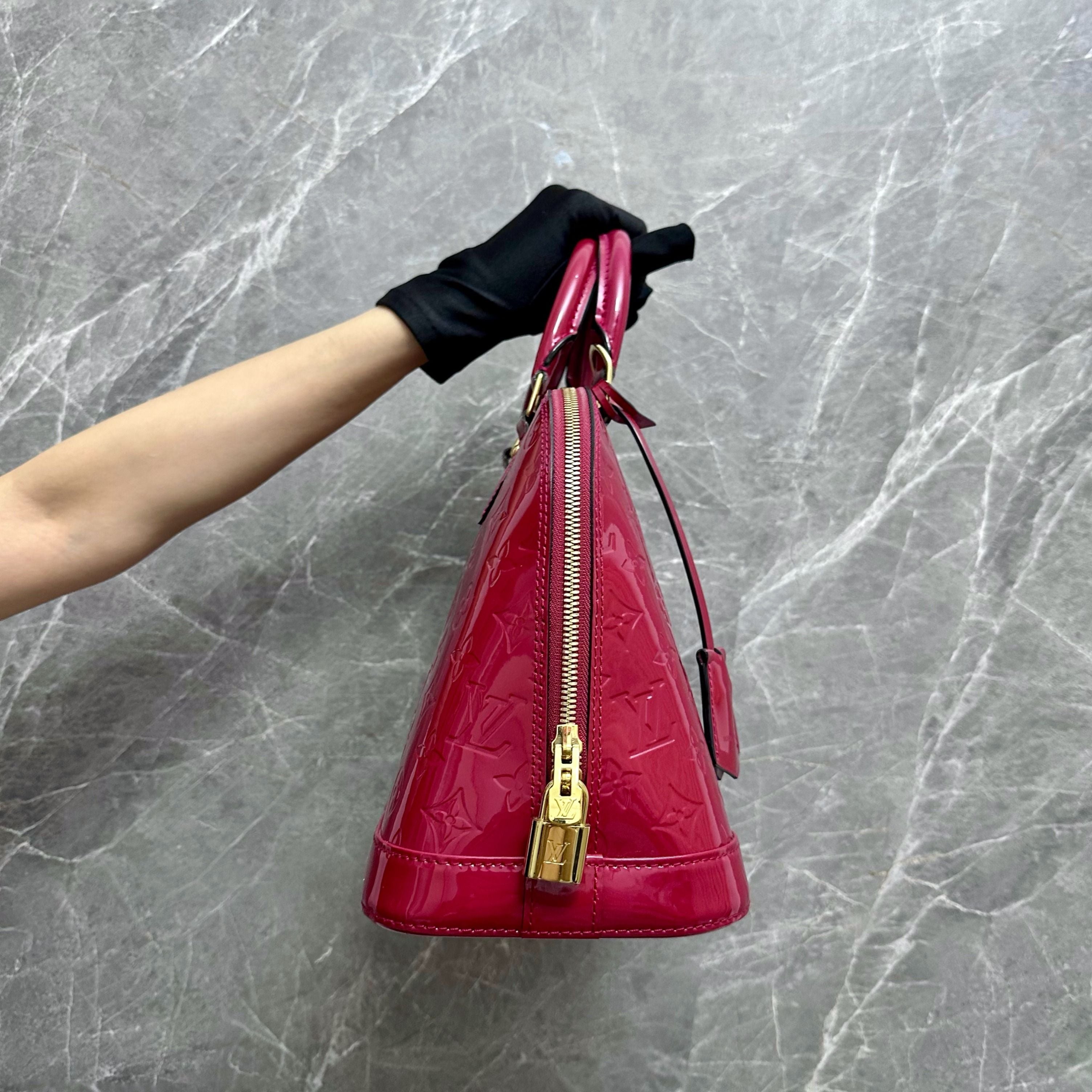 *Like New* LV Alma PM Vernis Cherry GHW - Luxury Evermore