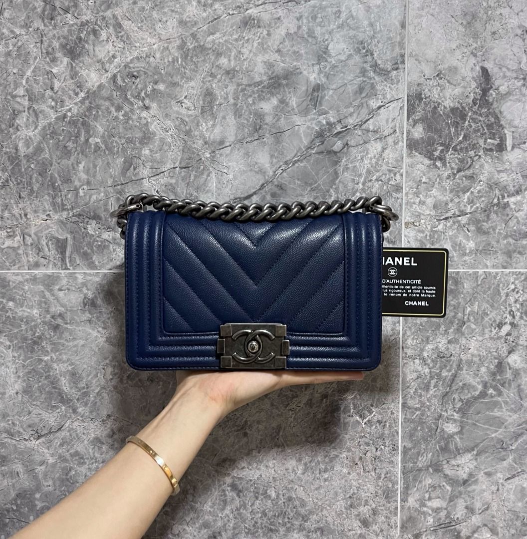 LNIB Chanel Caviar Small Boy Navy Blue No 24 - Luxury Evermore