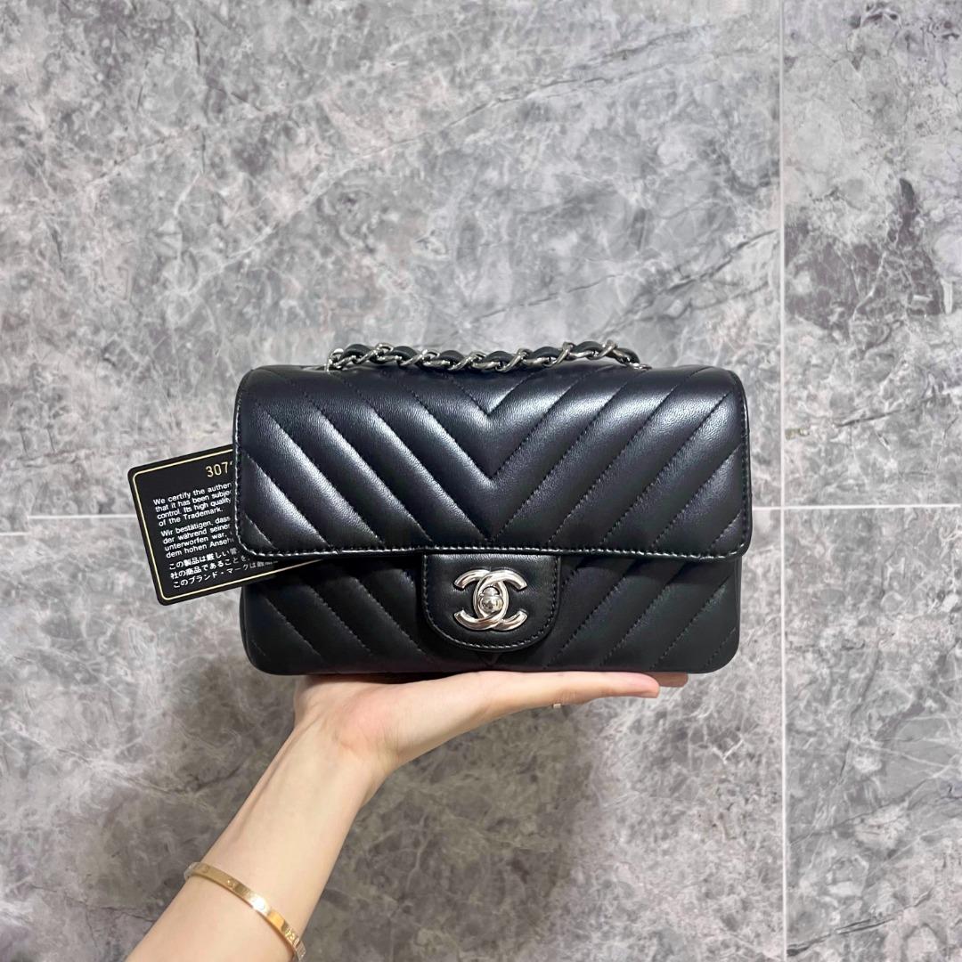 LNIB Chanel Classic Flap Rectangular Mini Lambskin Black SHW No 30 - Luxury Evermore