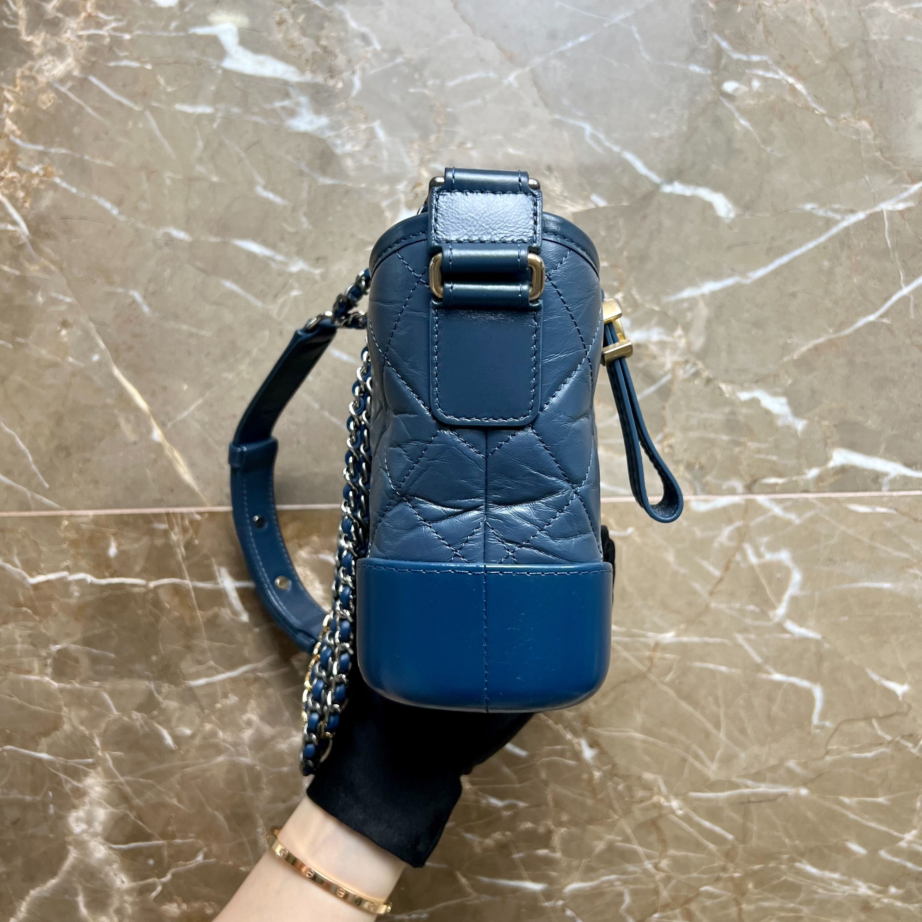 LNIB Chanel Small Gabrielle Calfskin Navy Blue No 26 - Luxury Evermore