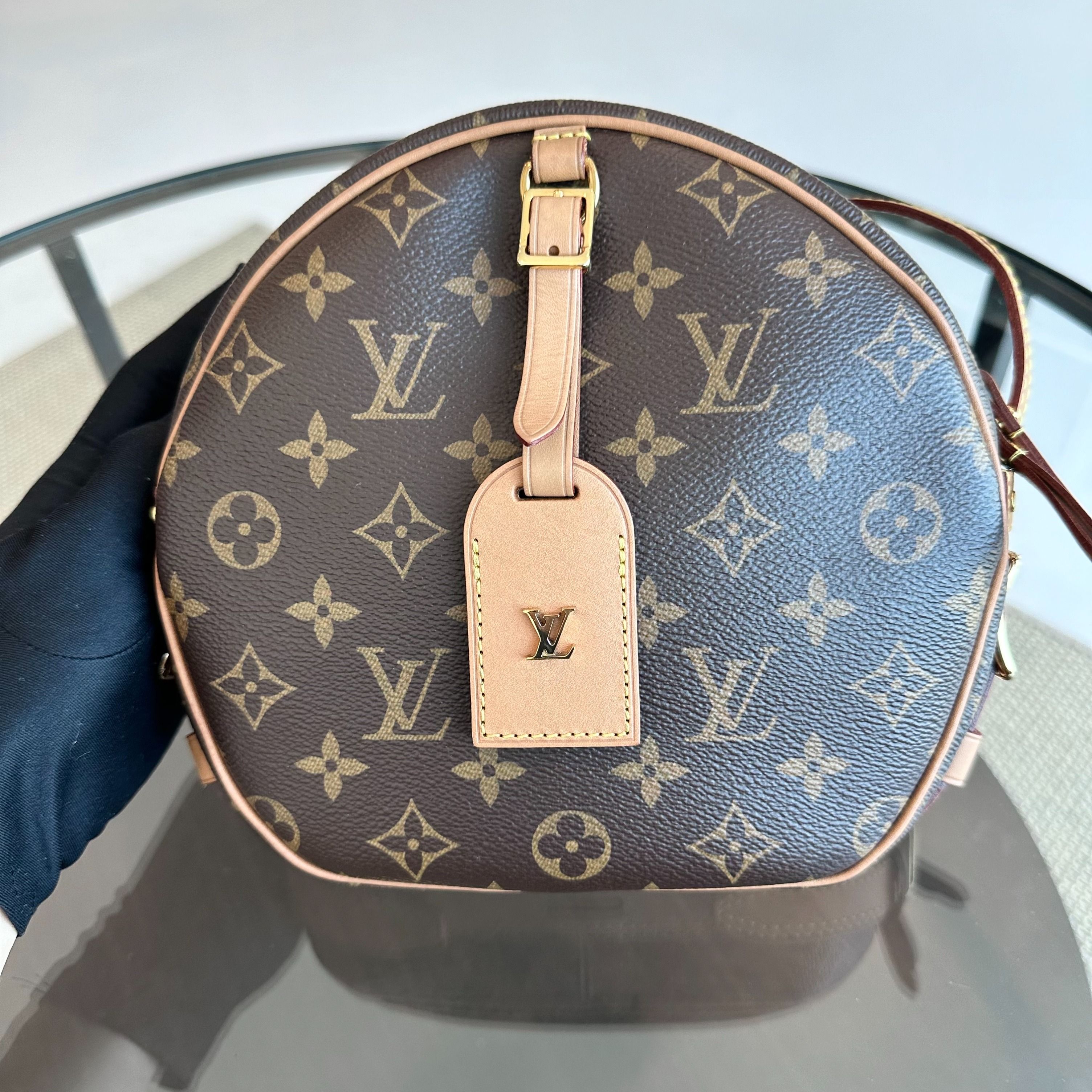 Louis Vuitton Boite Chapeau Souple MM Monogram Canvas Bag - Luxury Evermore