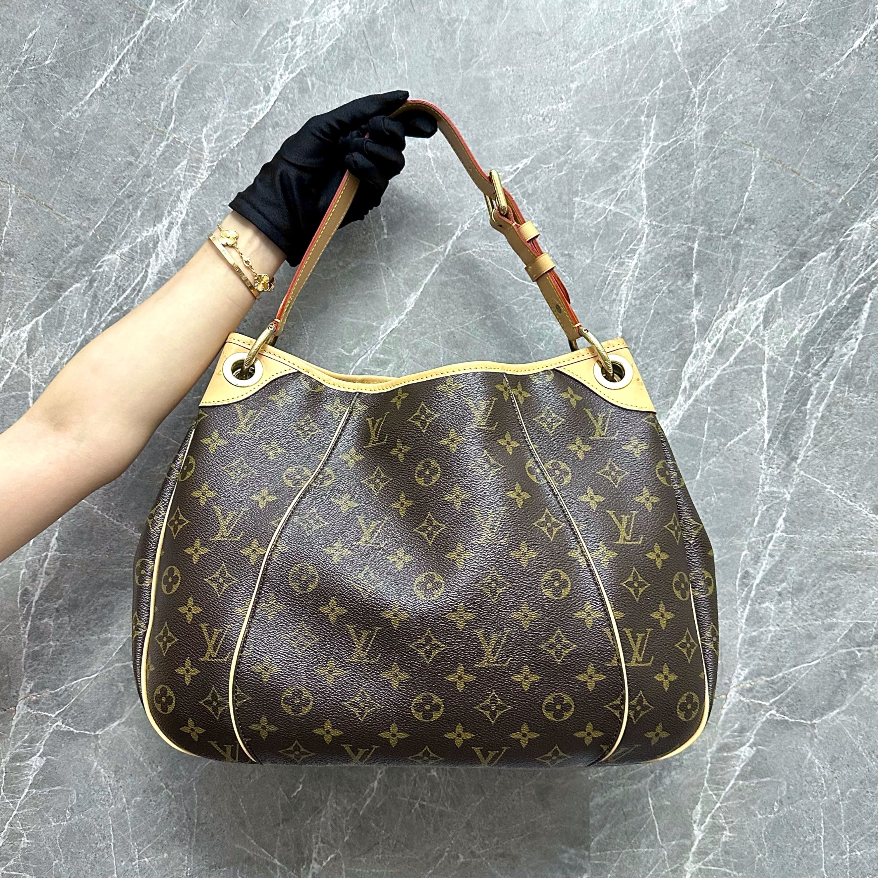 Louis Vuitton LV Galliera Monogram - Luxury Evermore