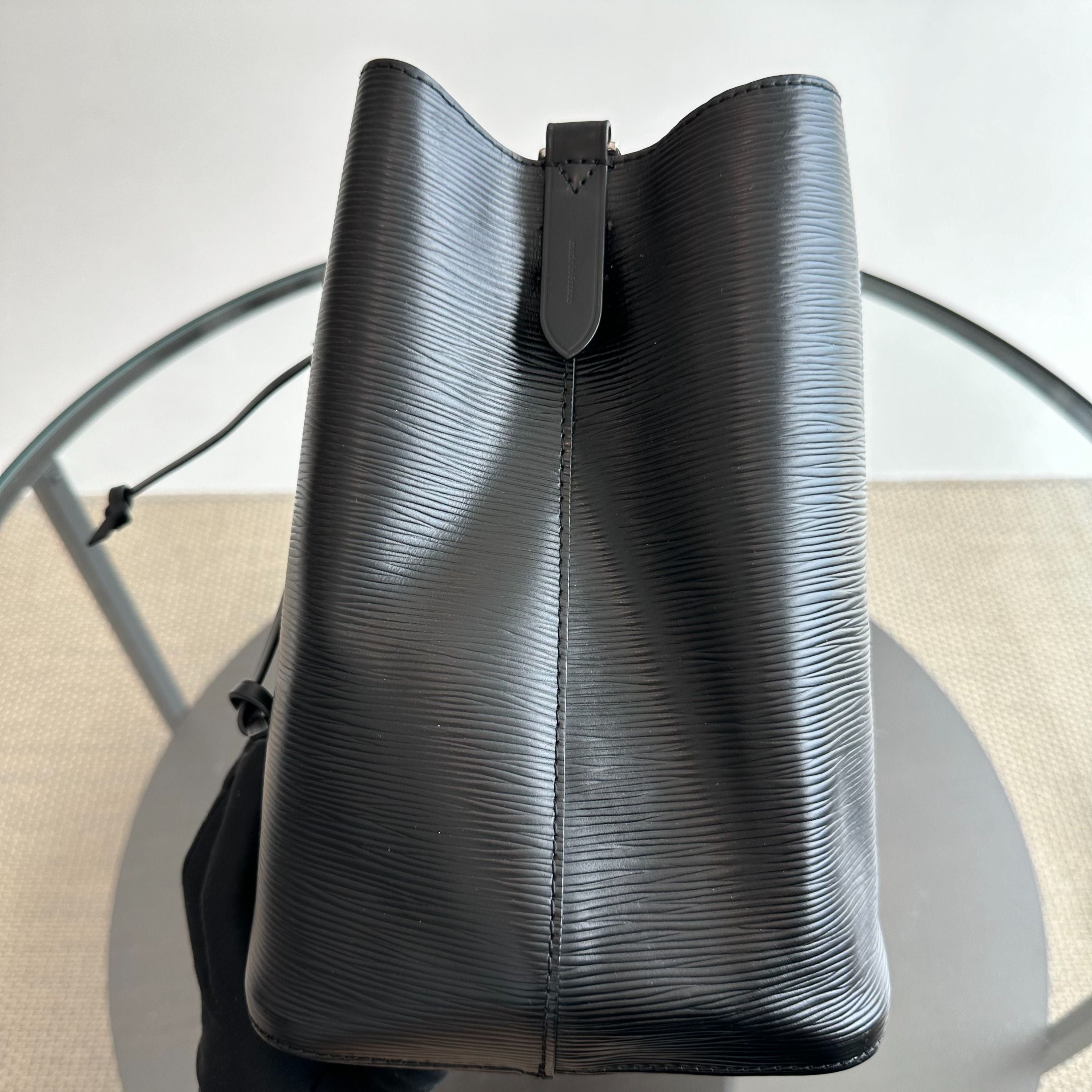 Louis Vuitton LV Neo Noe MM EPI Leather Bucket Bag Black SHW - Luxury Evermore