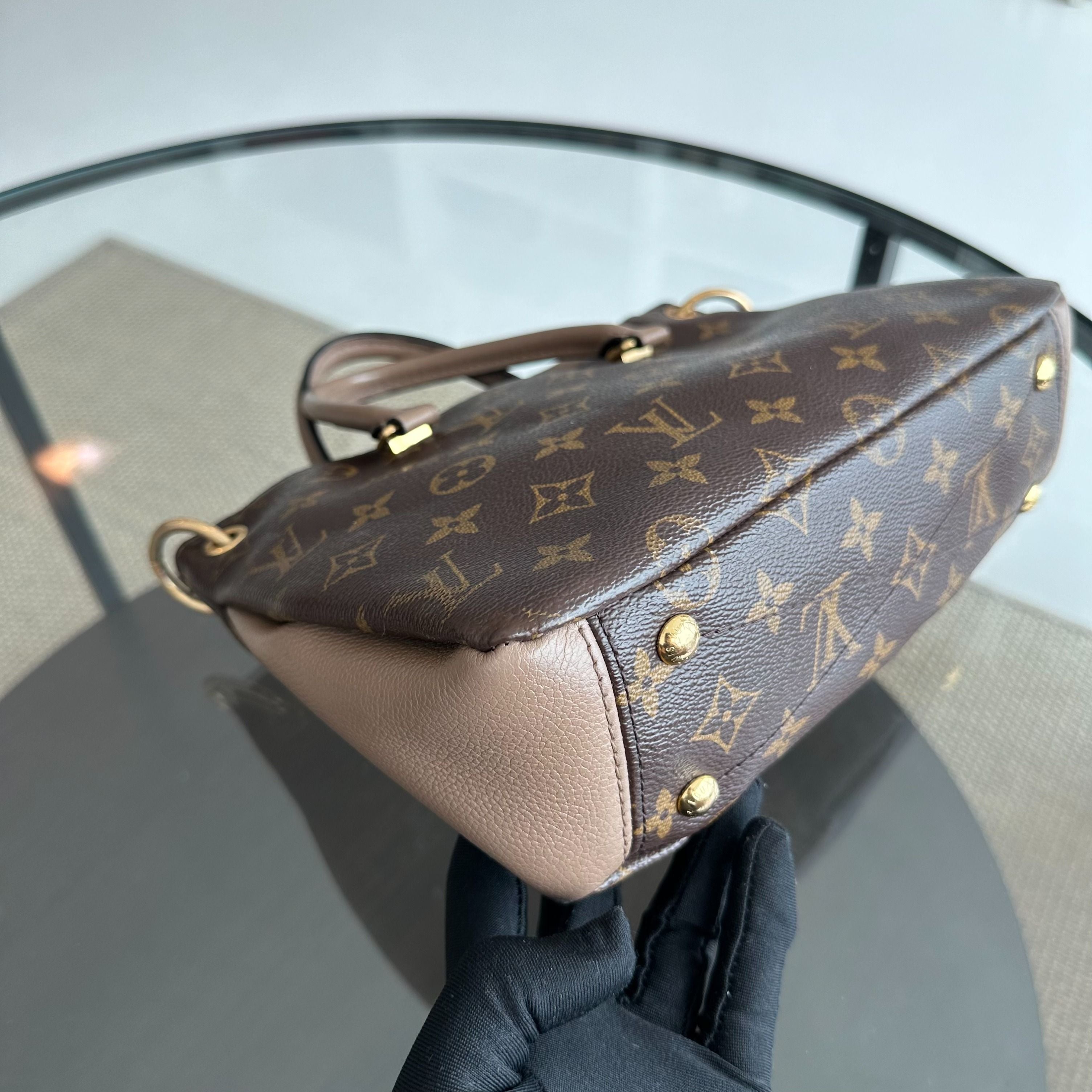 Louis Vuitton LV Pallas BB Monogram Cross Body Bag - Luxury Evermore