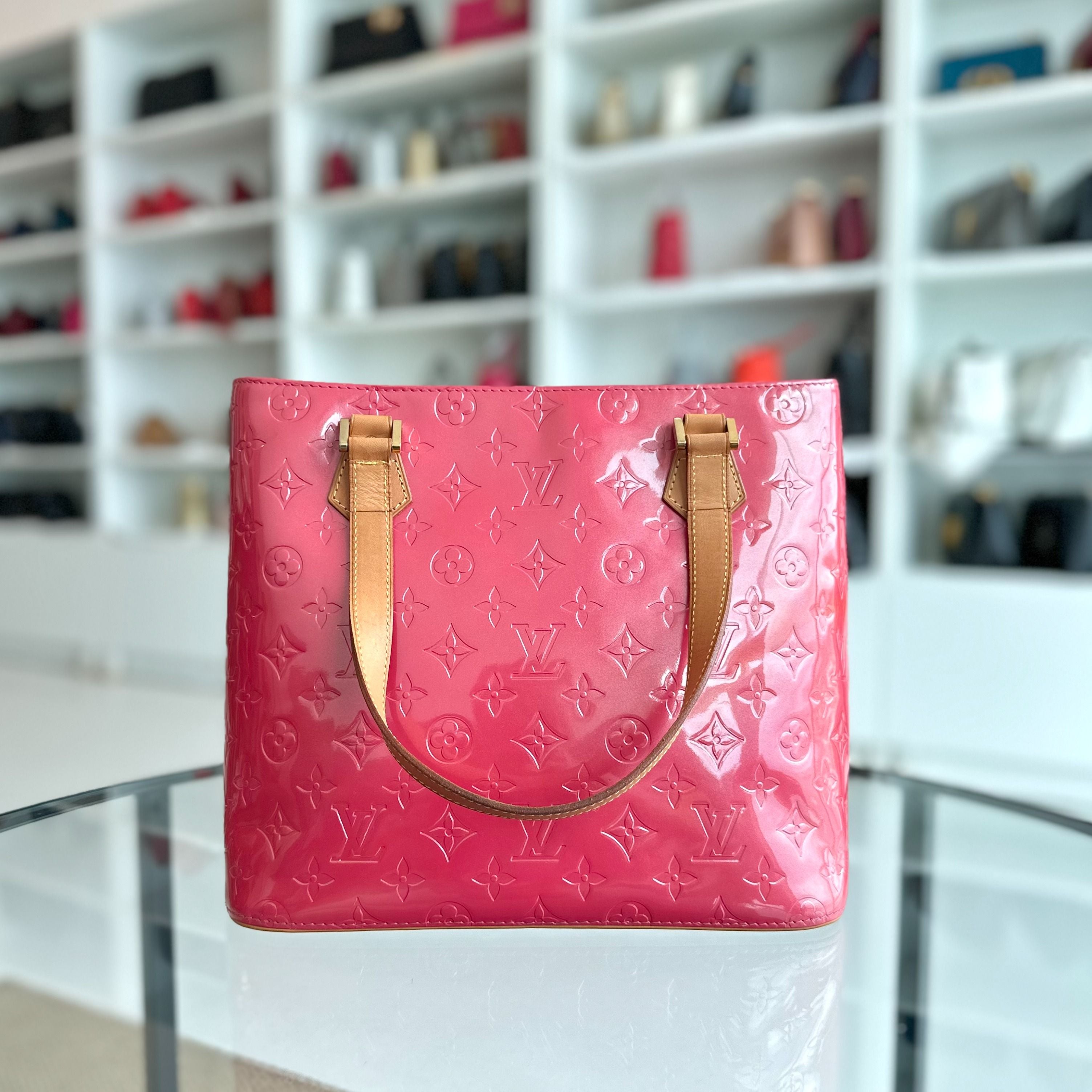 Louis Vuitton LV Vernis PM Patent Leather Monogram Red Shoulder Bag - Luxury Evermore