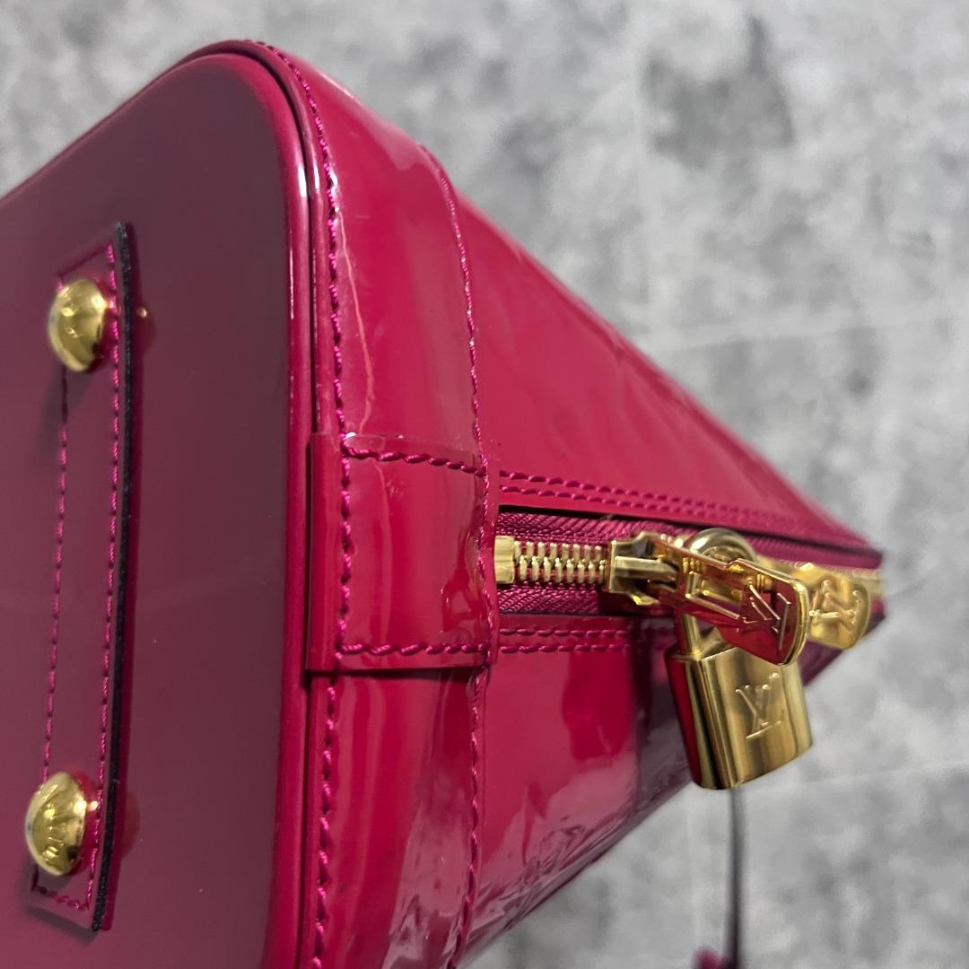 LV Alma PM Louis Vuitton Patent Leather Red - Luxury Evermore