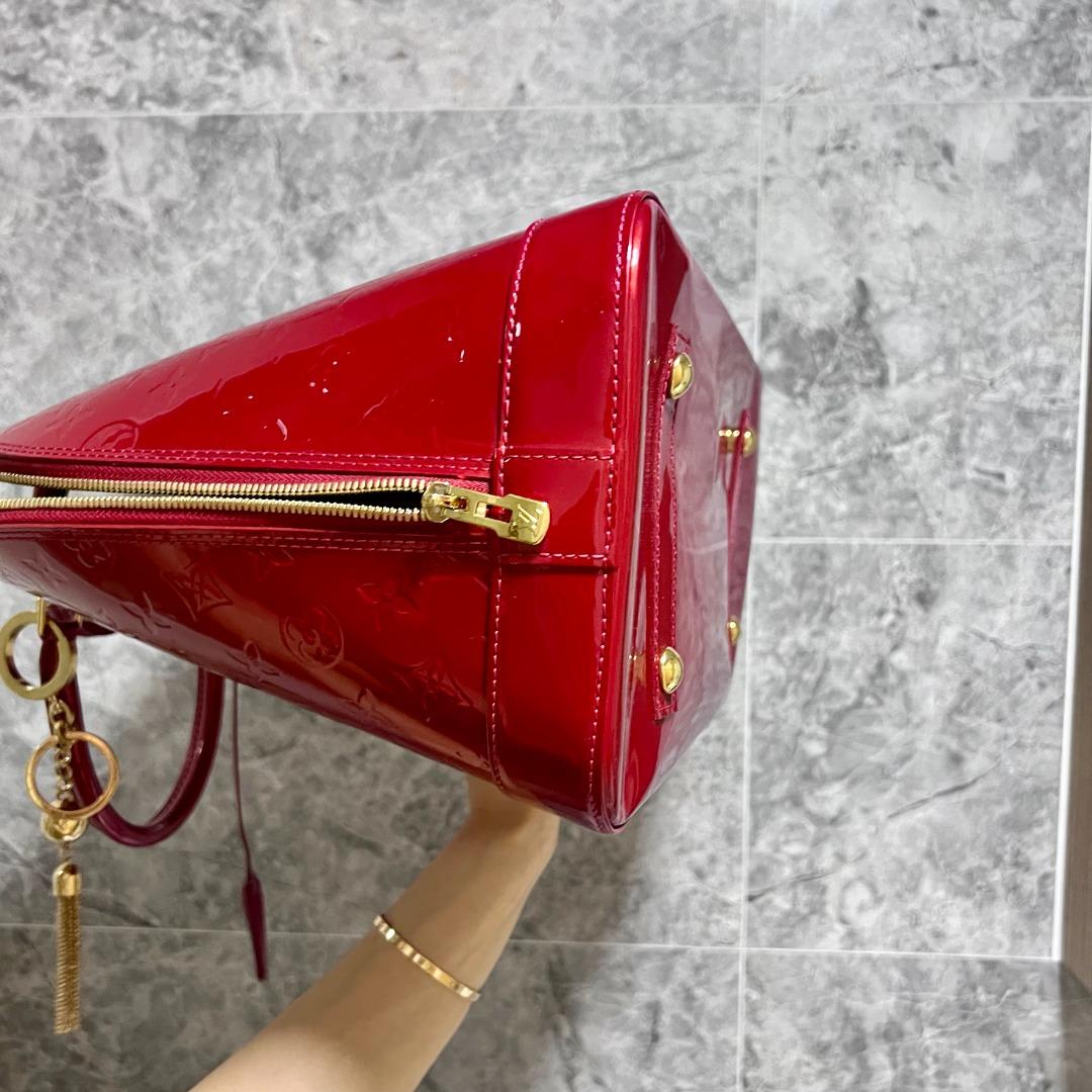 LV Alma Vernis GM Red - Luxury Evermore