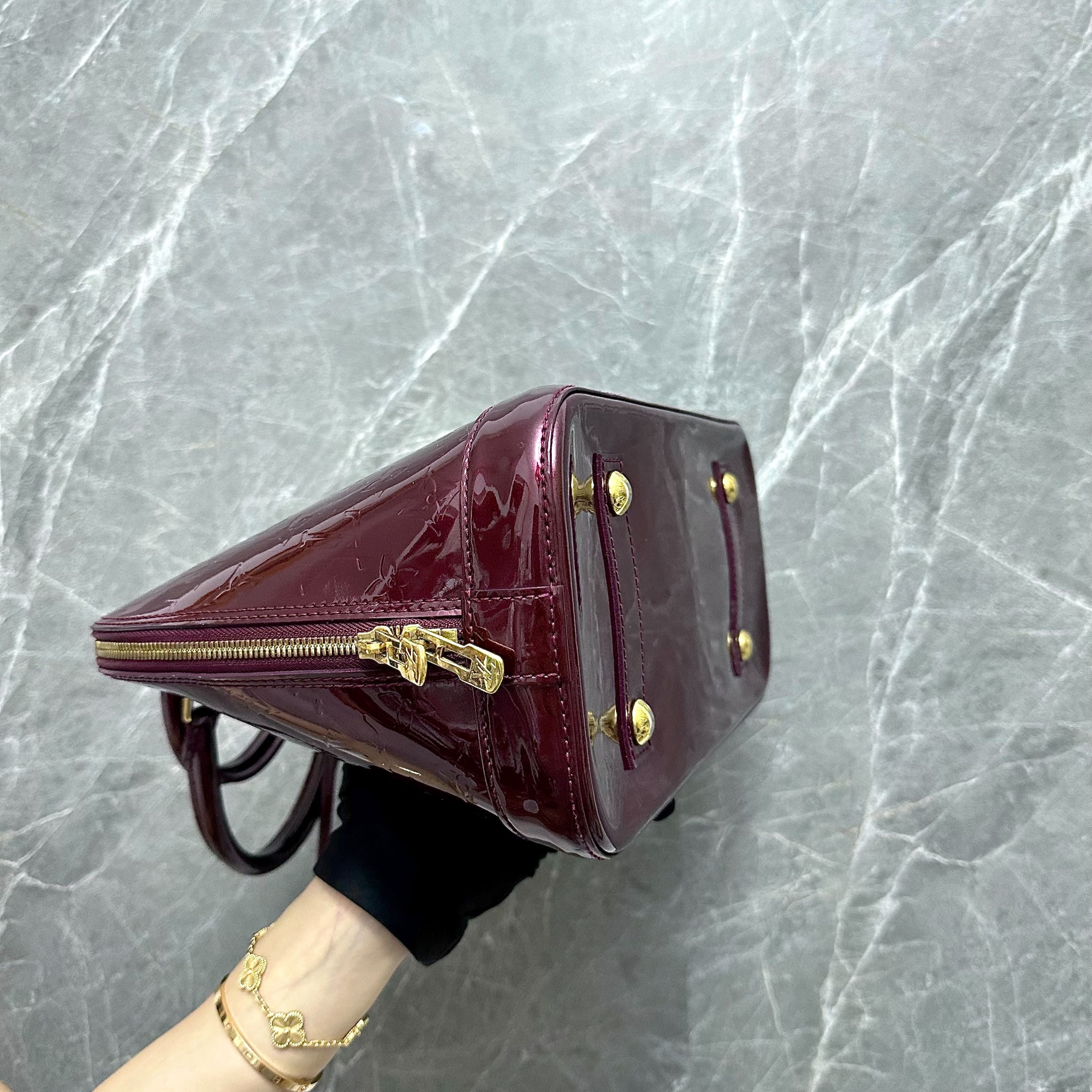 LV Alma Vernis Patent Leather Plum GHW - Luxury Evermore