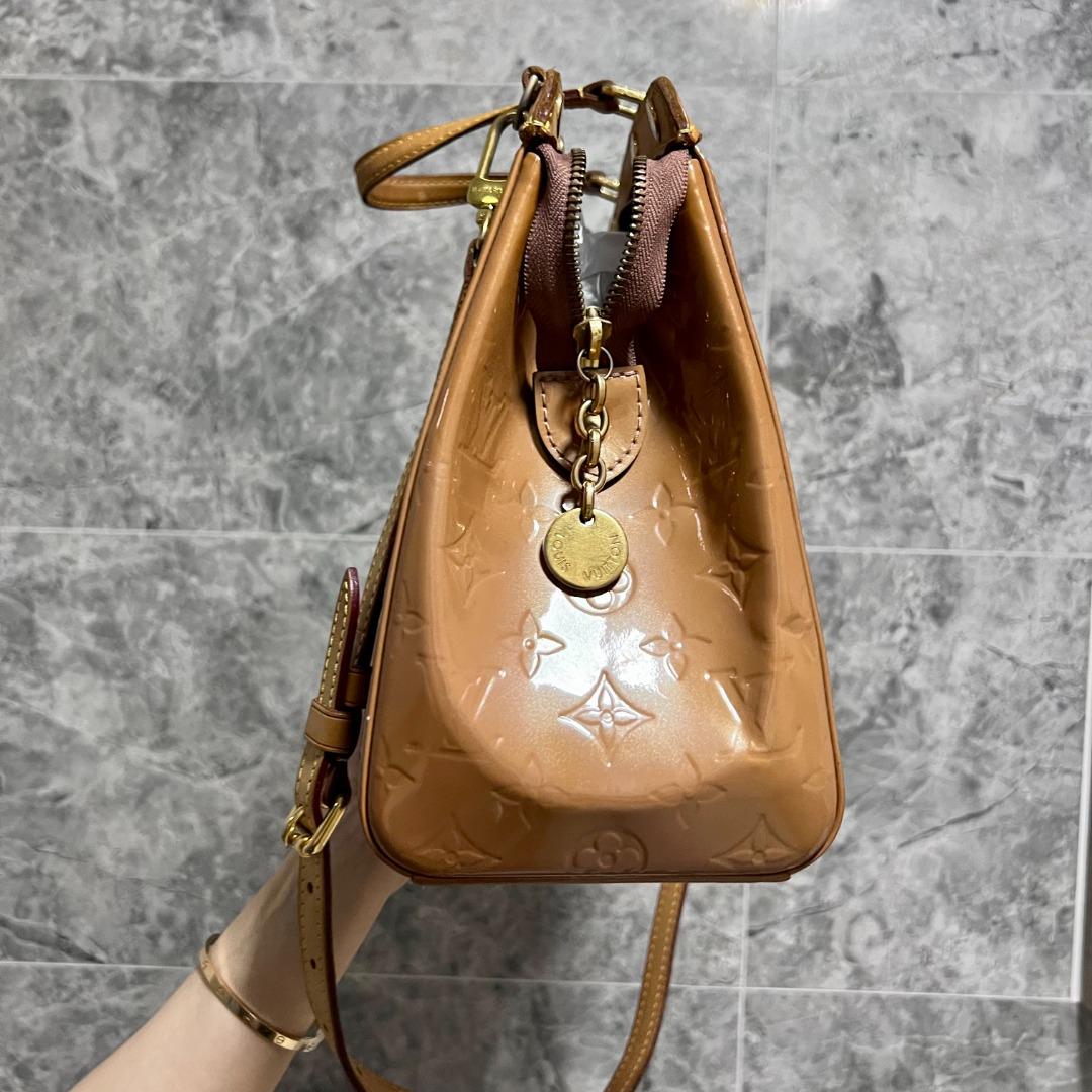 LV Brea PM Patent Leather - Luxury Evermore