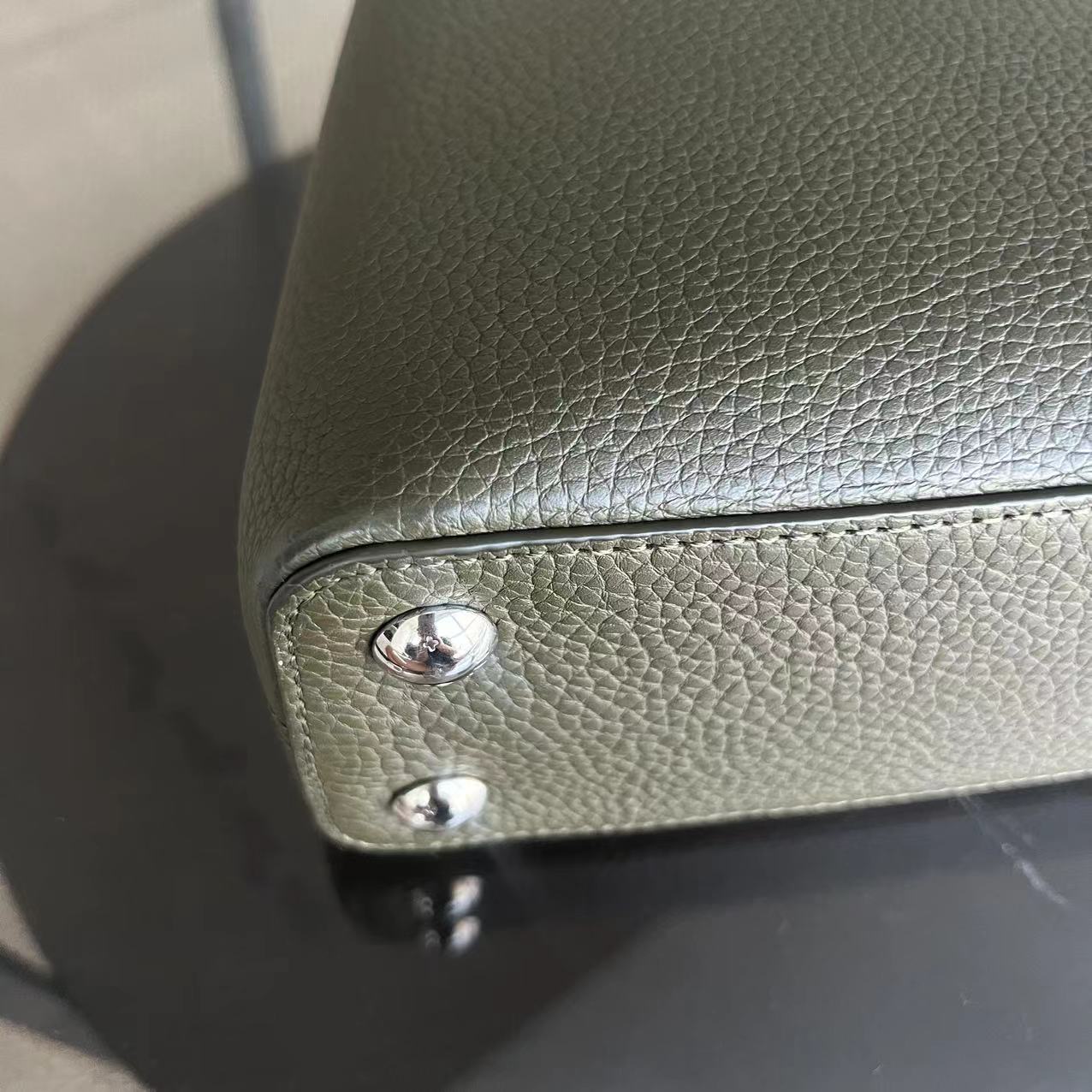 LV Capucines BB Grained Calfskin Taurillon Silver Hardware Louis Vuitton - Luxury Evermore