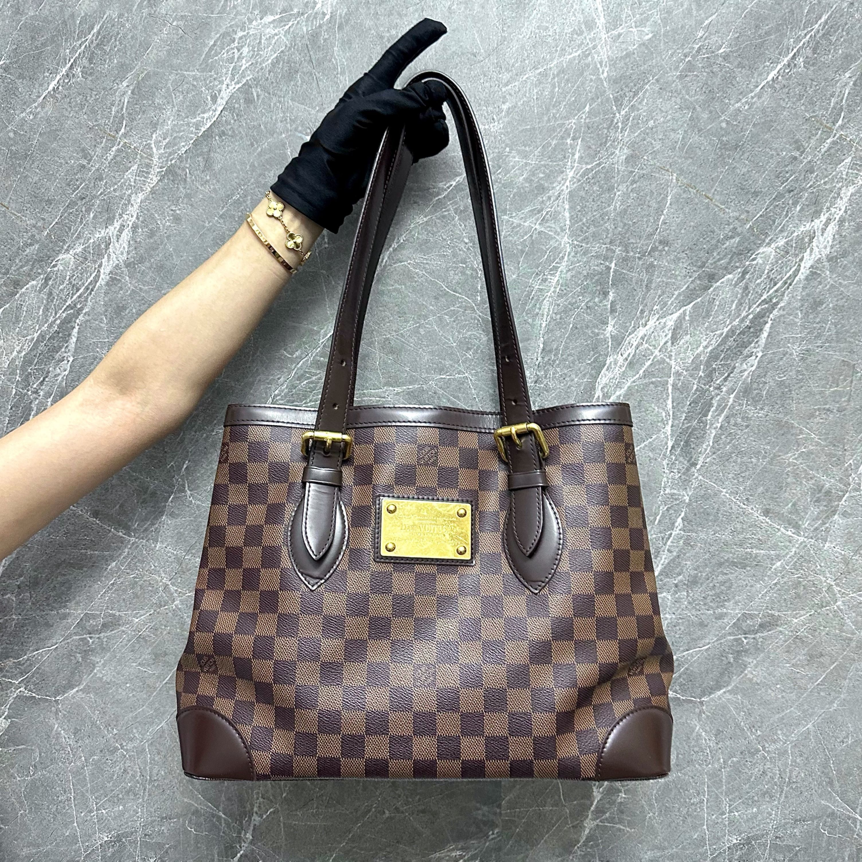 LV Hampstead MM Damiar Louis Vuitton Shoulder Bag - Luxury Evermore