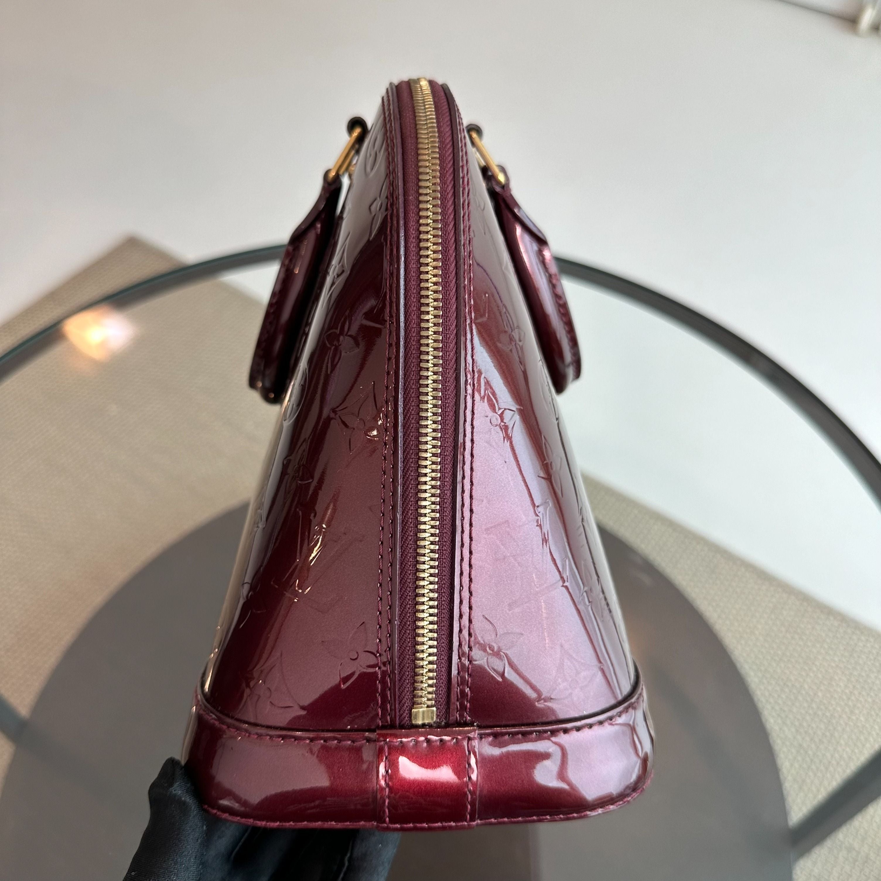 LV Louis Vuitton Alma PM Vernis Patent Leather Plum GHW - Luxury Evermore