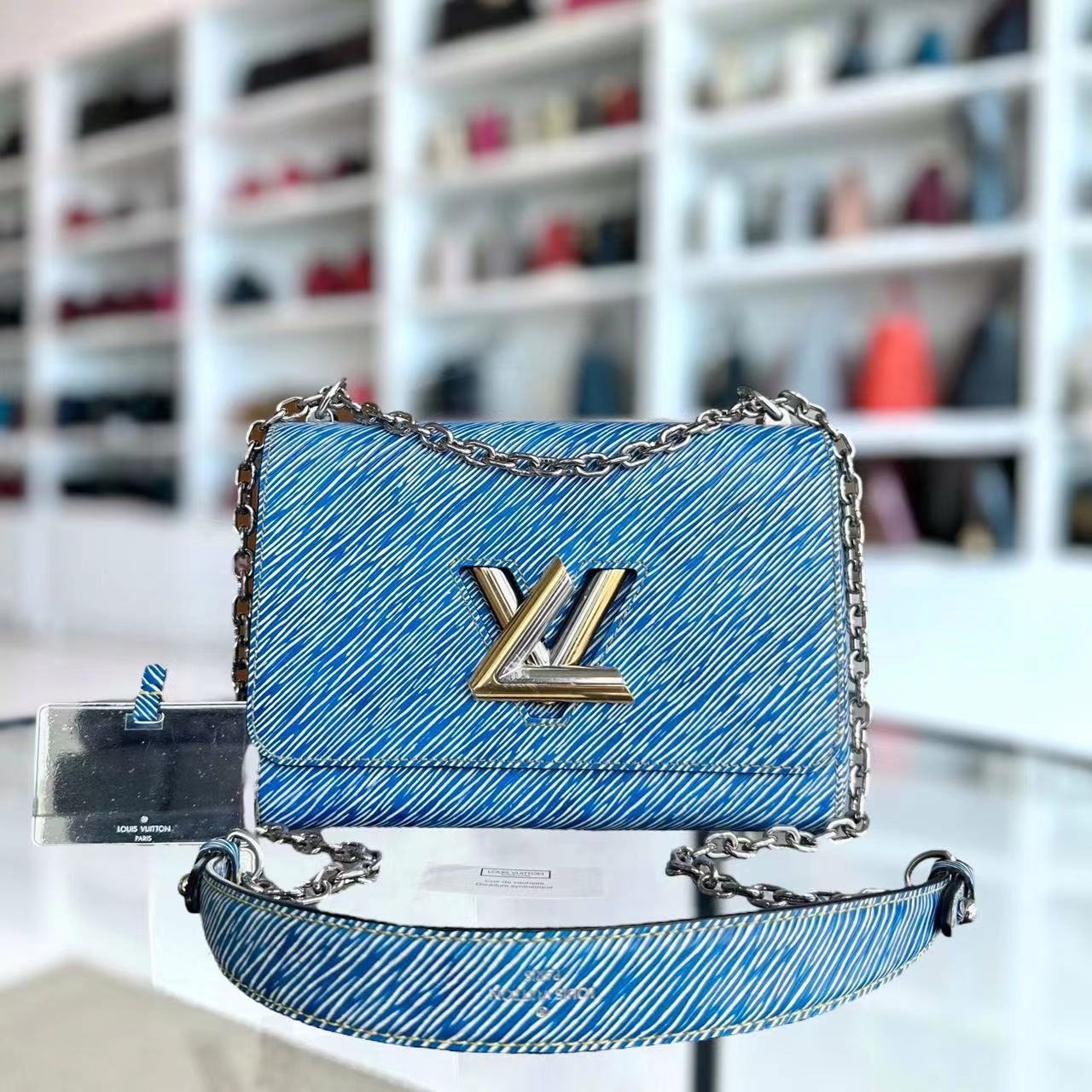 LV Louis Vuitton Twist MM Light Blue Denim EPI Leather Two-tone Metal - Luxury Evermore