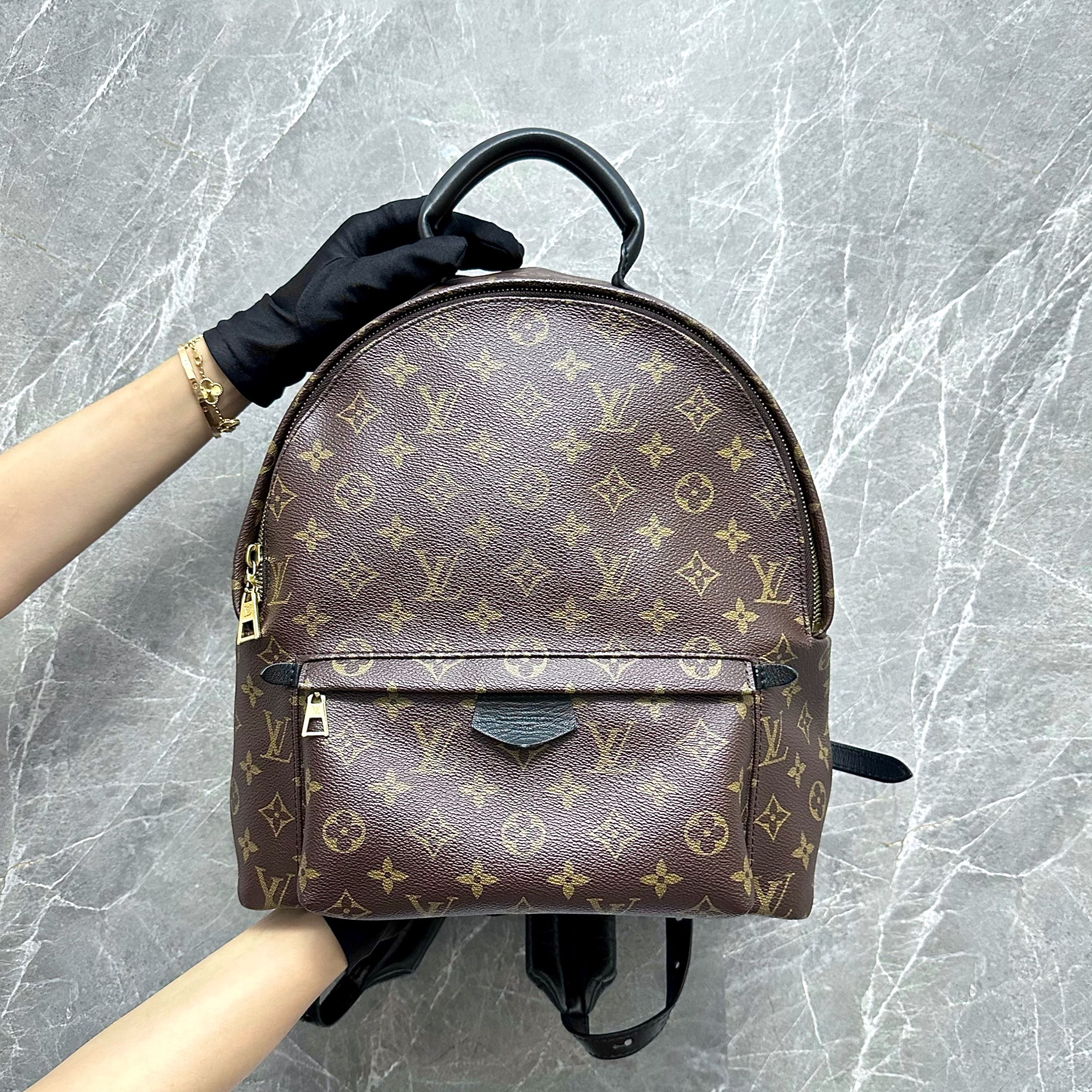 LV Monogram Palm Spring MM Backpack Louis Vuitton - Luxury Evermore