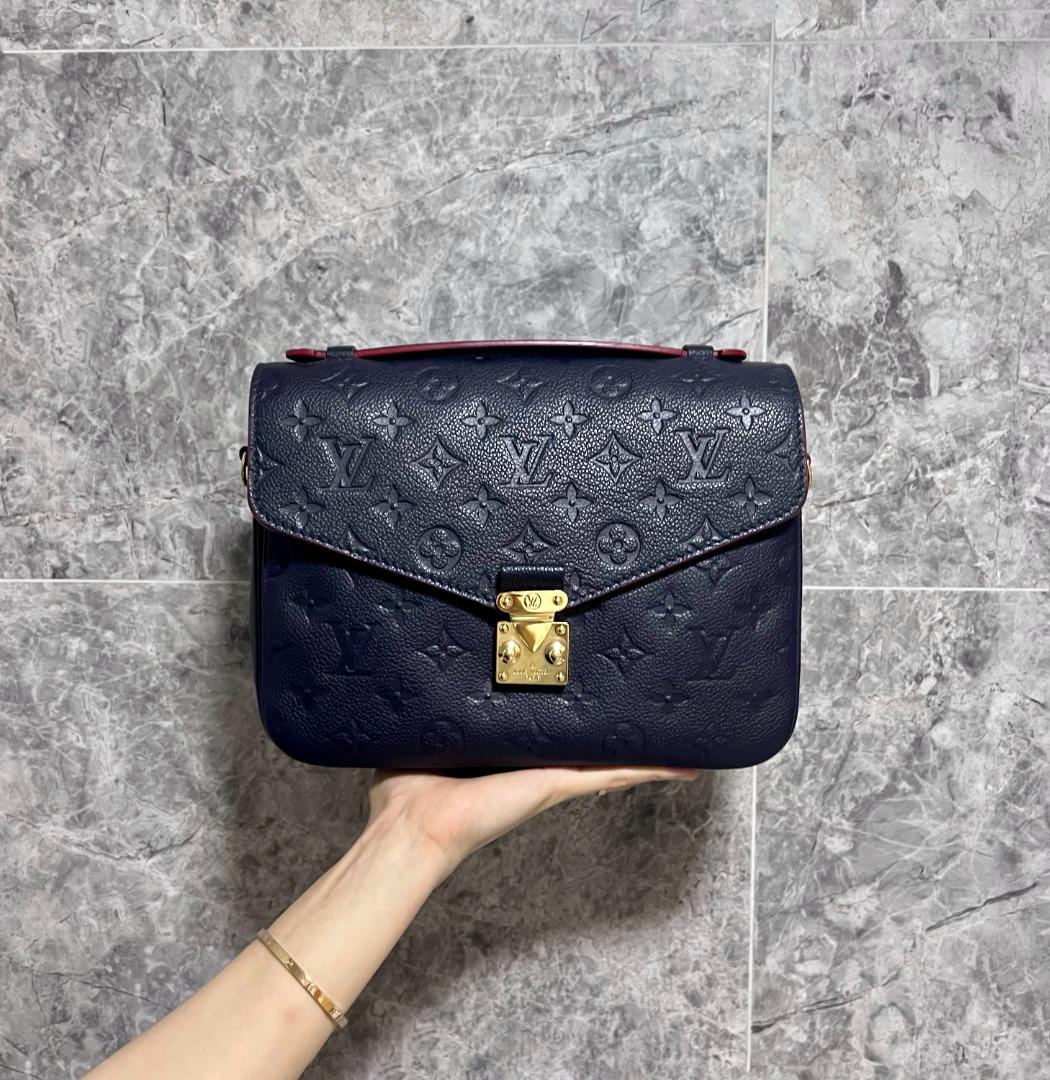 LV Pochette Metis Marine Rogue Calfskin - Luxury Evermore