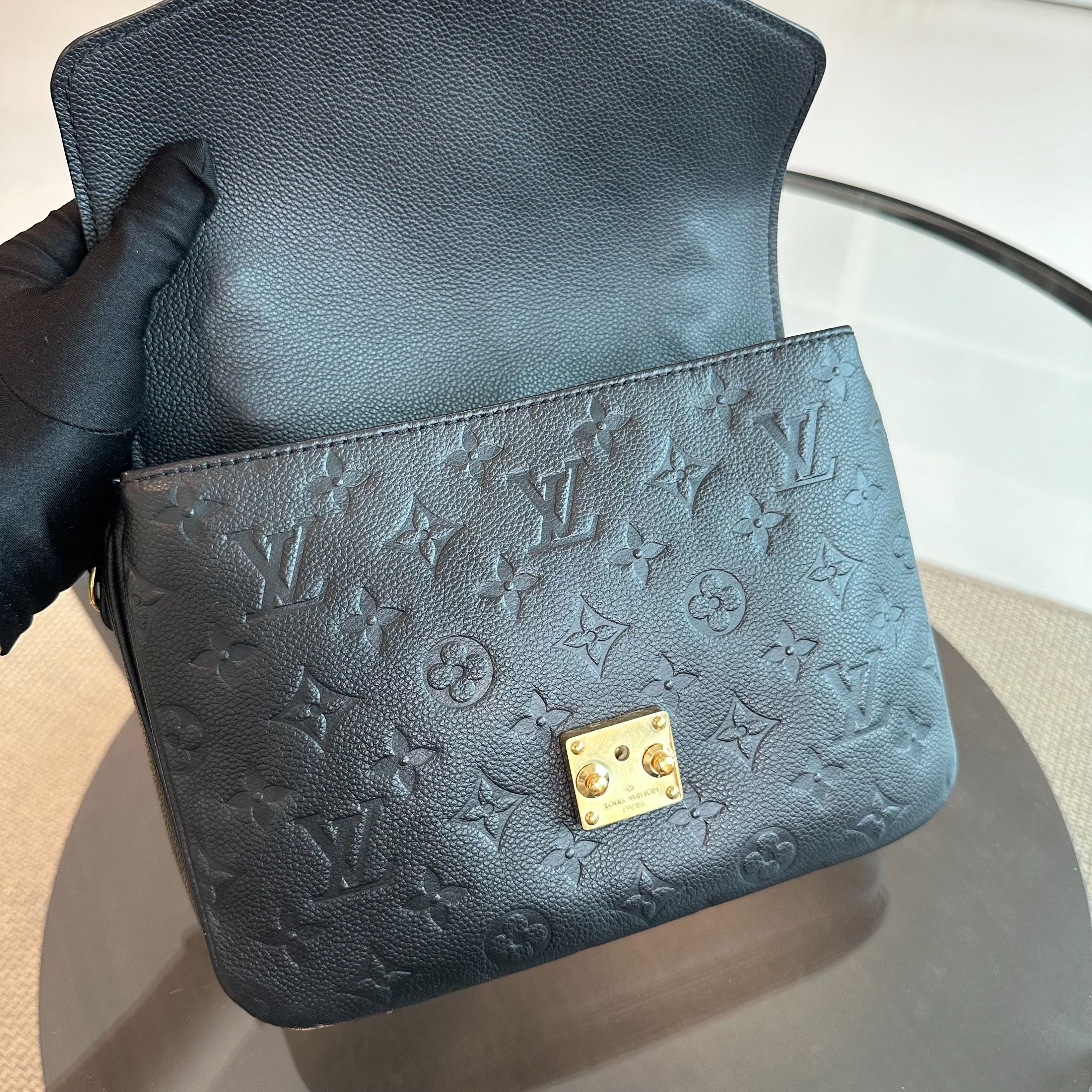 LV Pochette Metis MM Nior Monogram Empreinte Leather Black Louis Vuitton - Luxury Evermore