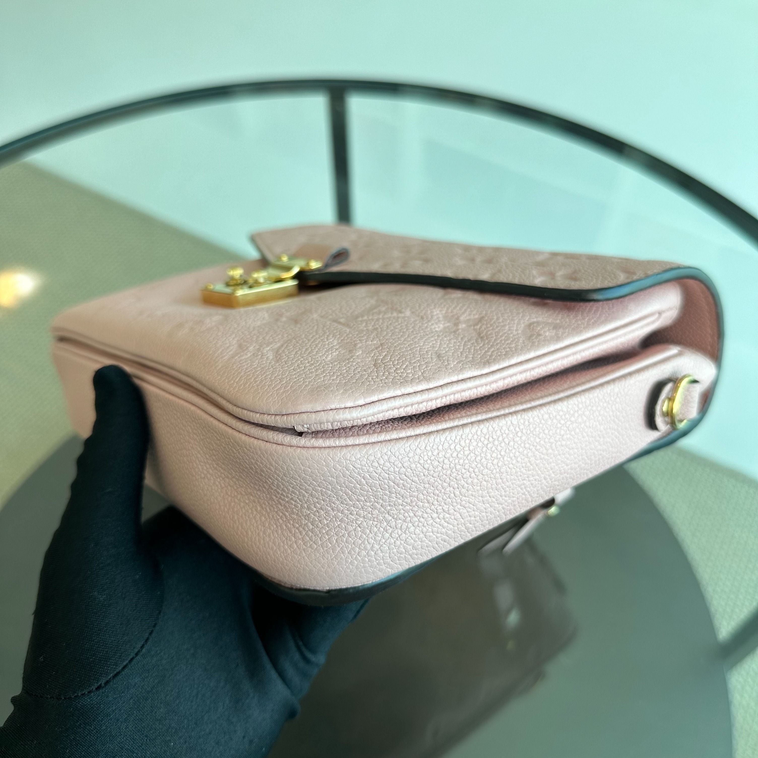 LV Pochette Metis Sakura Pink Calfskin GHW Louis Vuitton - Luxury Evermore