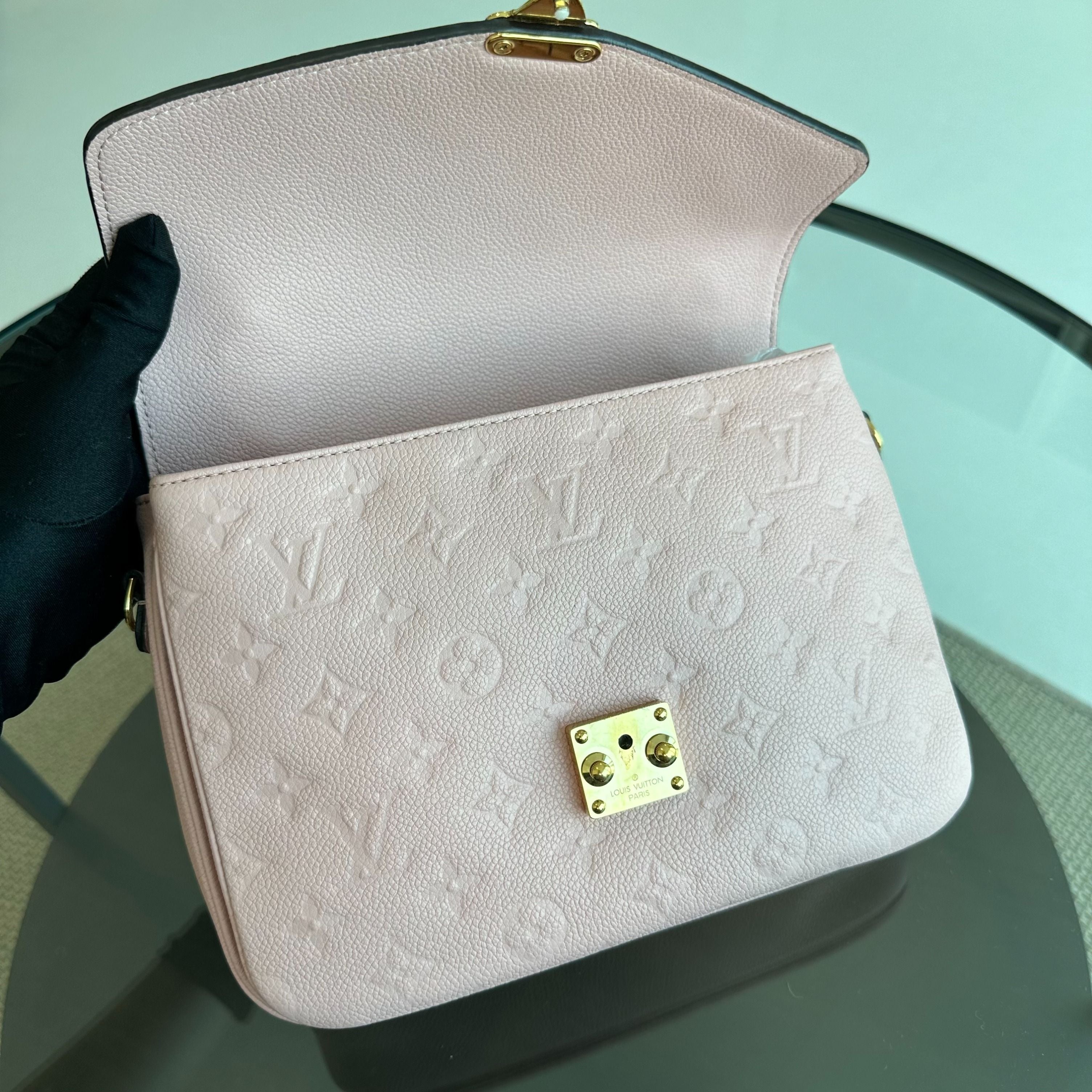 LV Pochette Metis Sakura Pink Calfskin GHW Louis Vuitton - Luxury Evermore