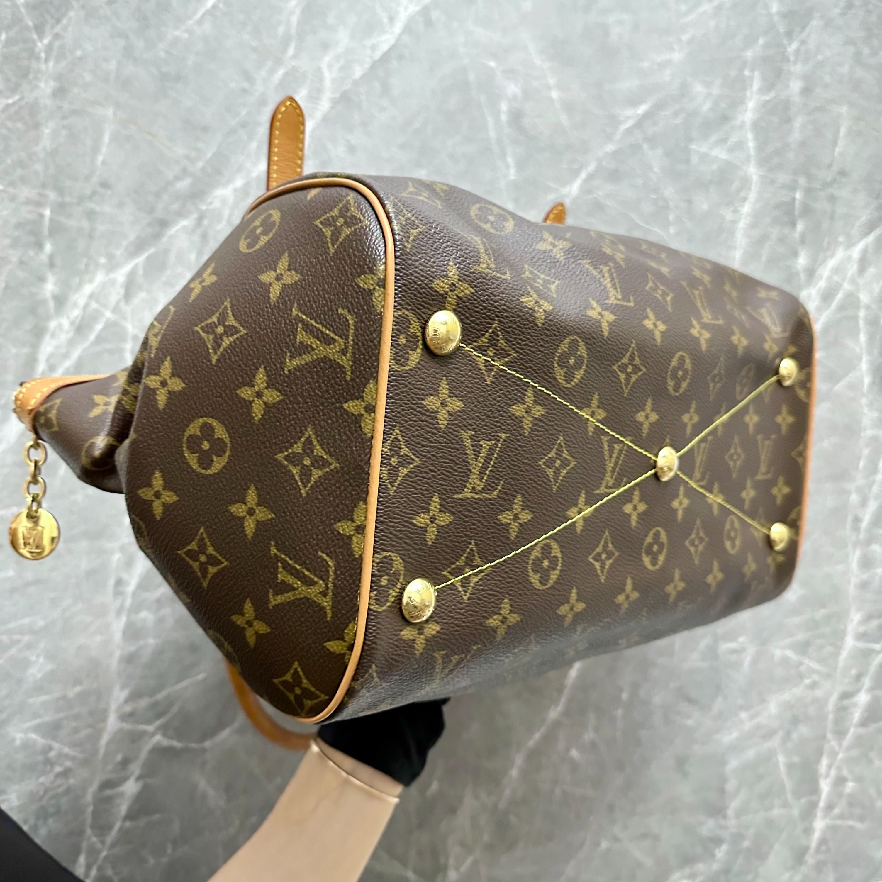 LV Tivoli PM Monogram - Luxury Evermore