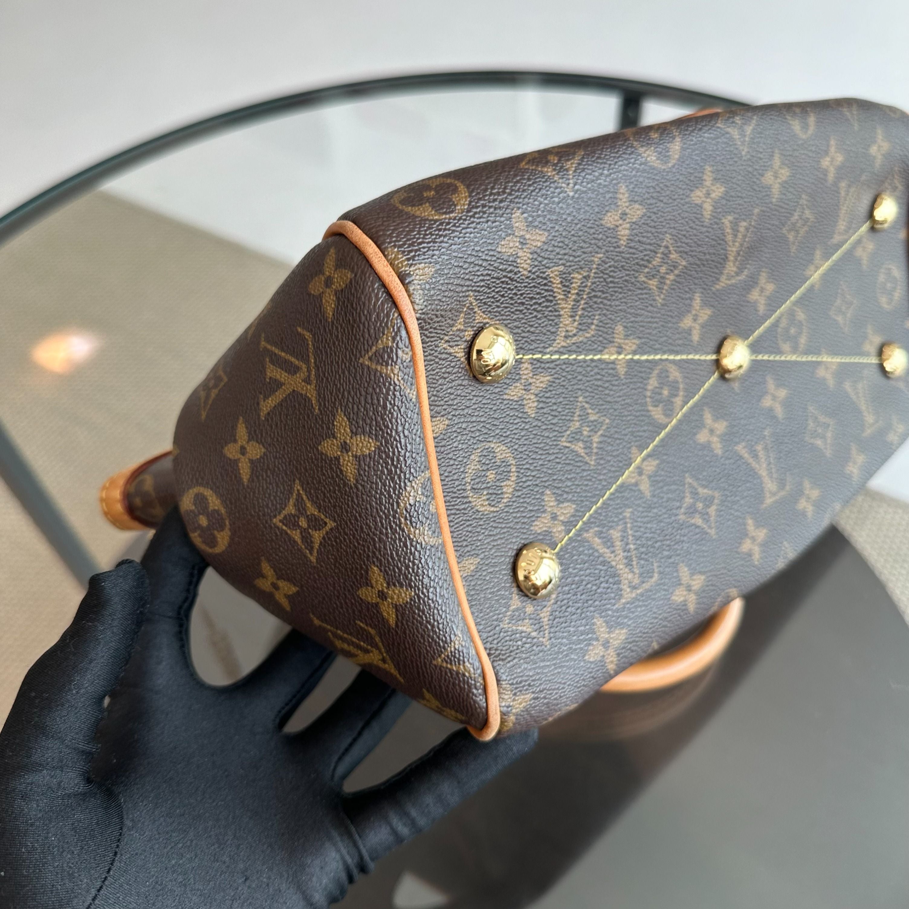 LV Tivoli PM Monogram Top Handle Bag Louis Vuitton - Luxury Evermore