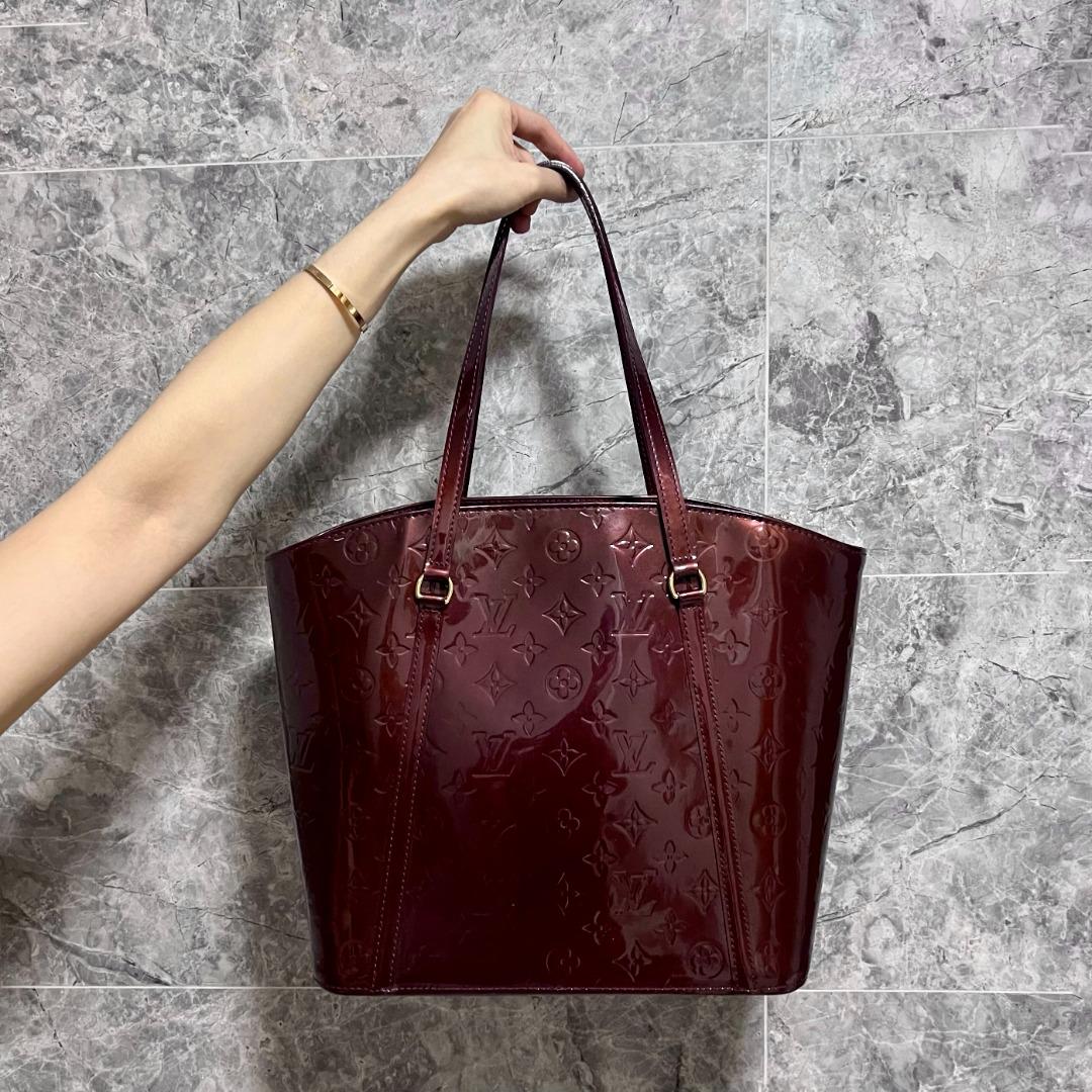 LV Vernis Rogue Tote - Luxury Evermore