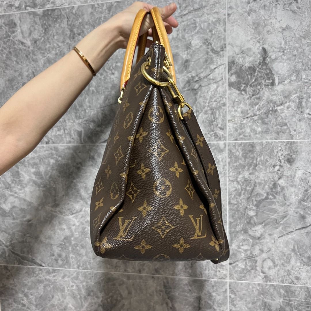 LV Pallas MM Monogram