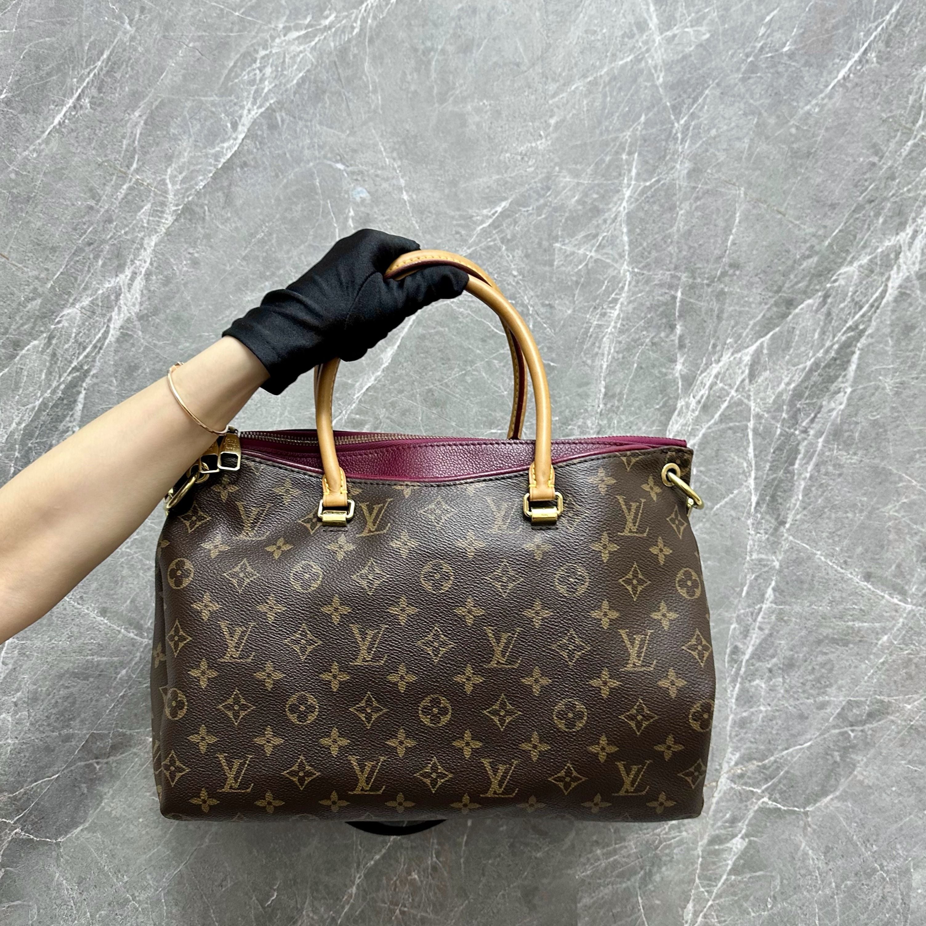 LV Pallas MM Monogram