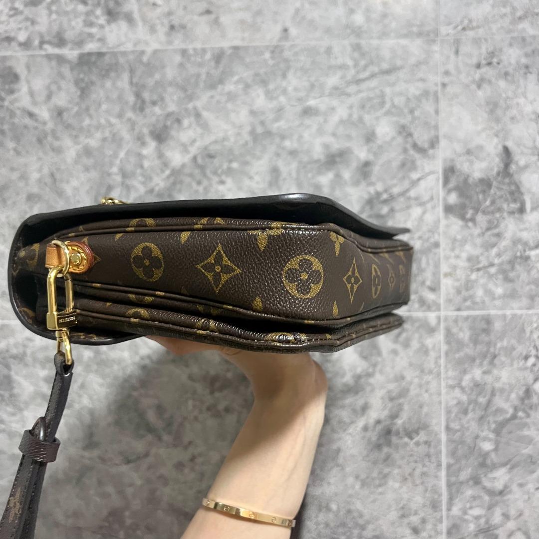 LV Pochette Metis Monogram