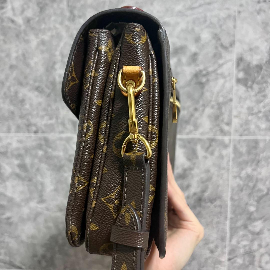 LV Pochette Metis Monogram