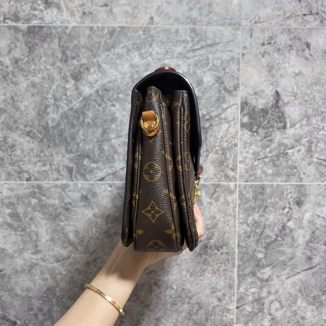 LV Pochette Metis Monogram