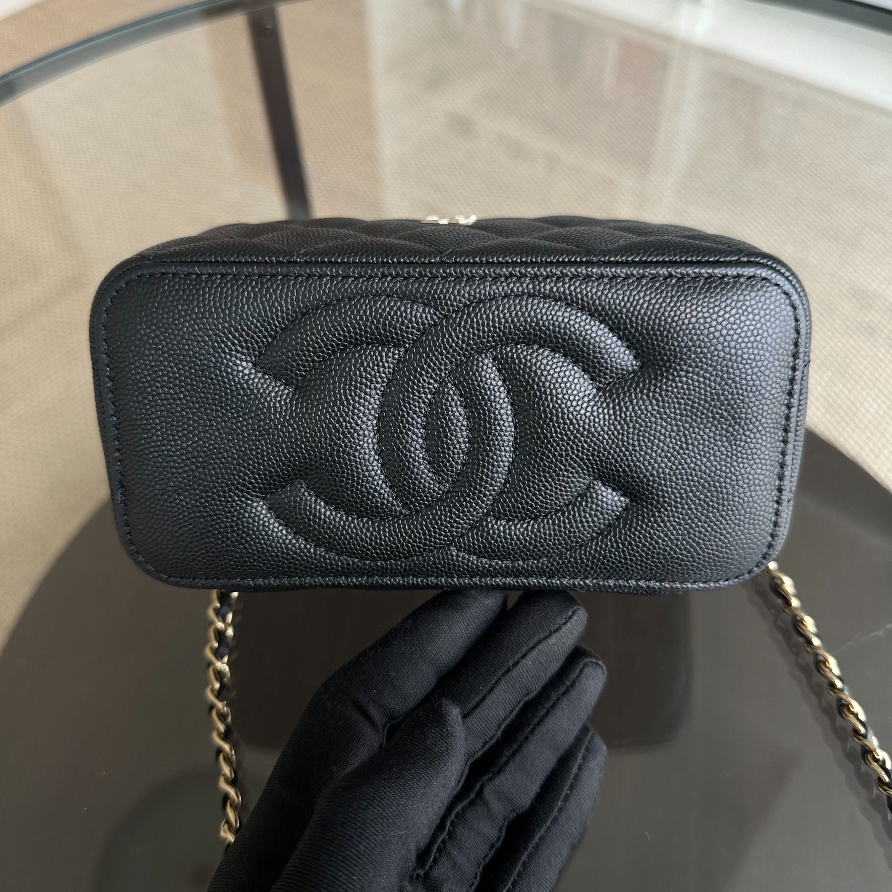 *Microchip, Like New* Chanel Long Vanity Classic Quilted Caviar Small Black LGHW - Luxury Evermore