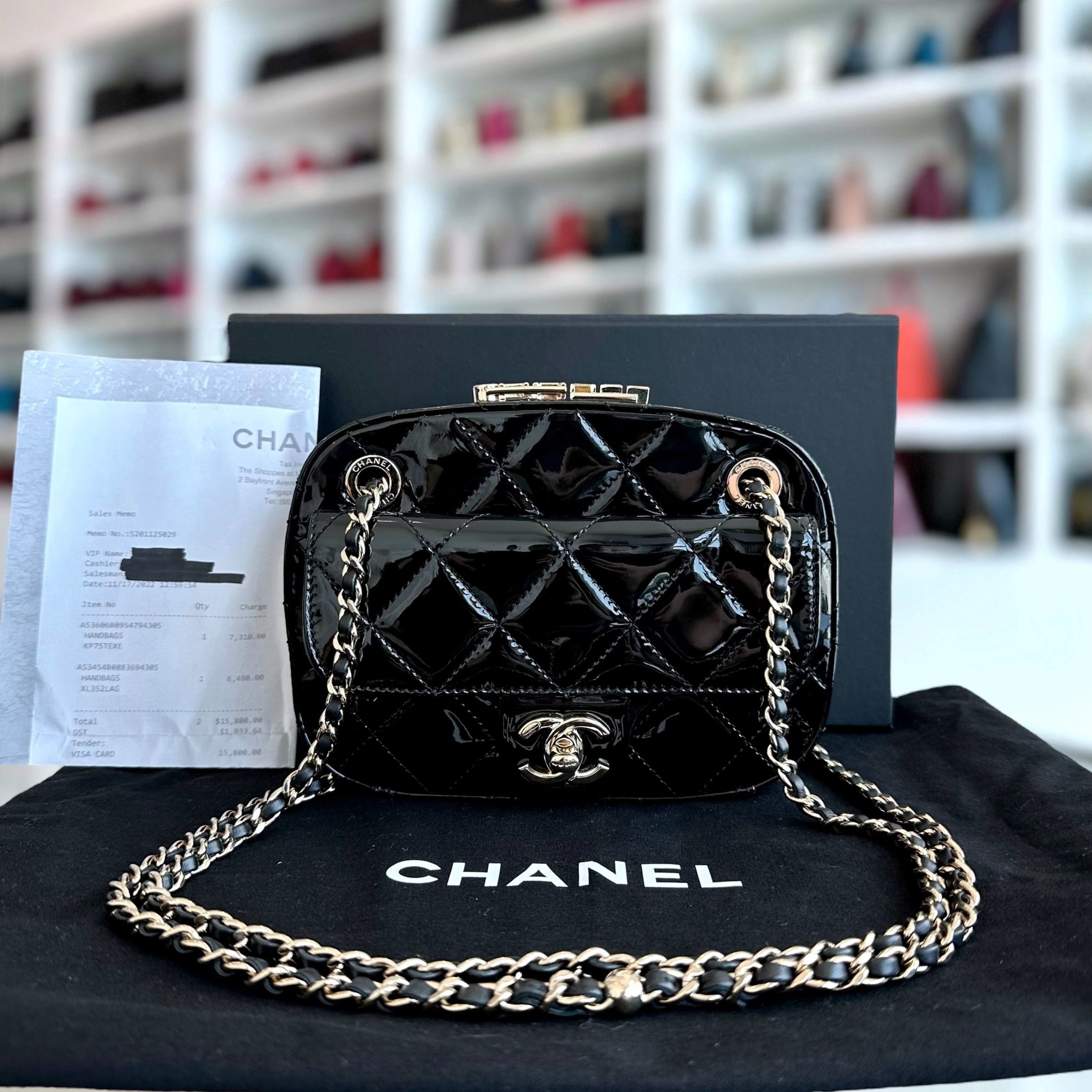 *Microchip, Full Set* Chanel 2022/23 Fall Winter Collection Mini Camera Quilted Patent Leather Black GHW