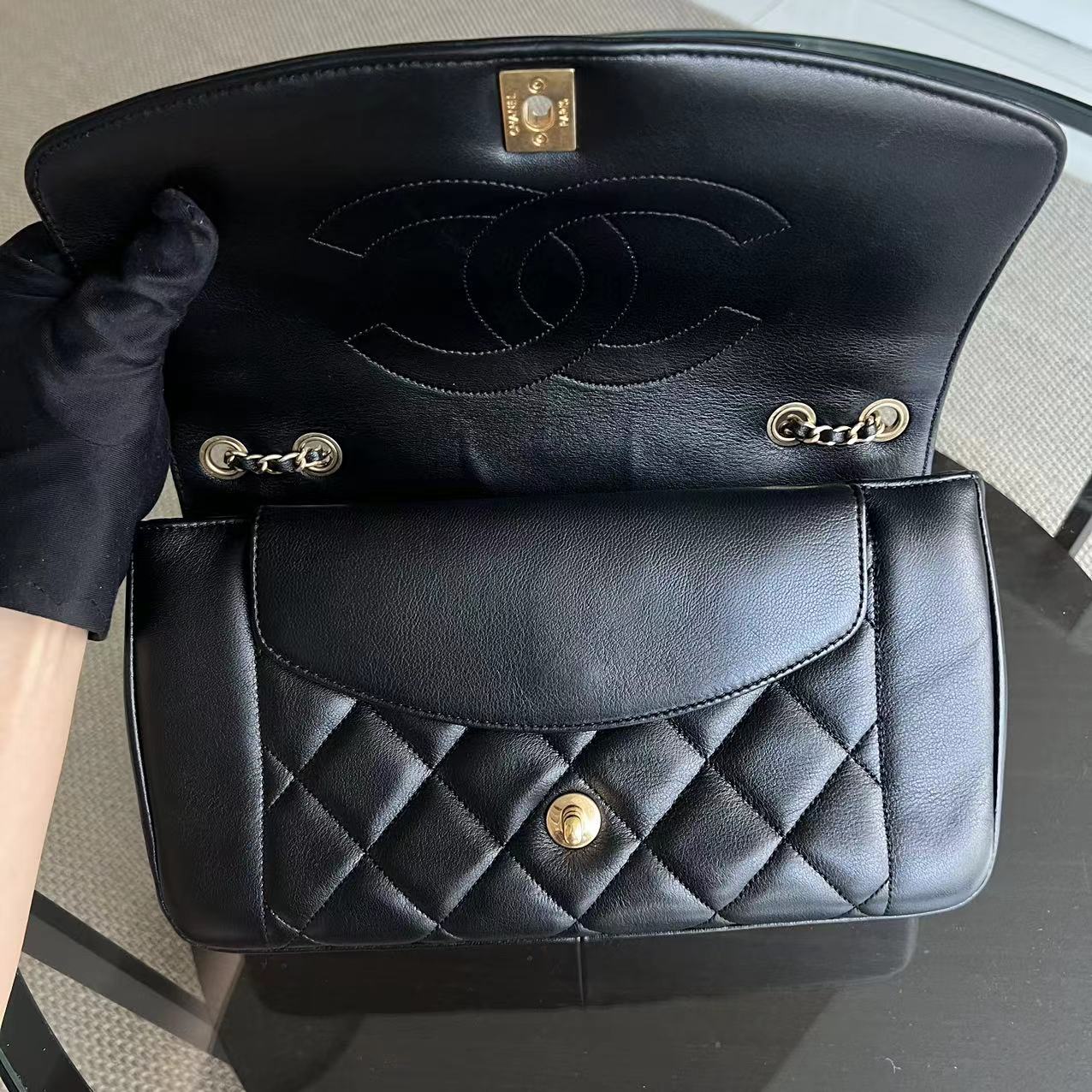 *Modern Reissue 2015* Chanel Diana 28CM Quilted Lambskin Black Golden Hardware Series 20 - Luxury Evermore